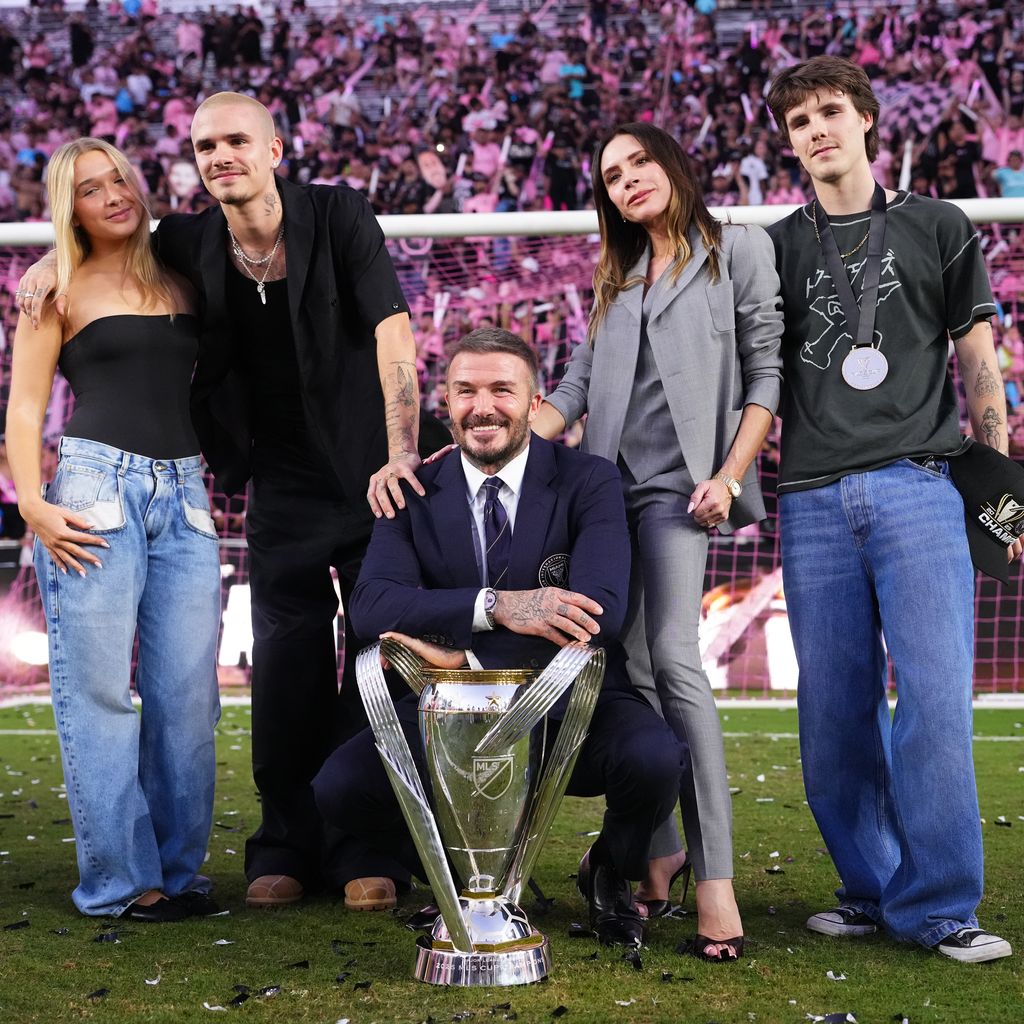 David Beckham feiert mit Harper, Victoria, Romeo und Cruz den MLS-Cup-Triumph von Inter Miami