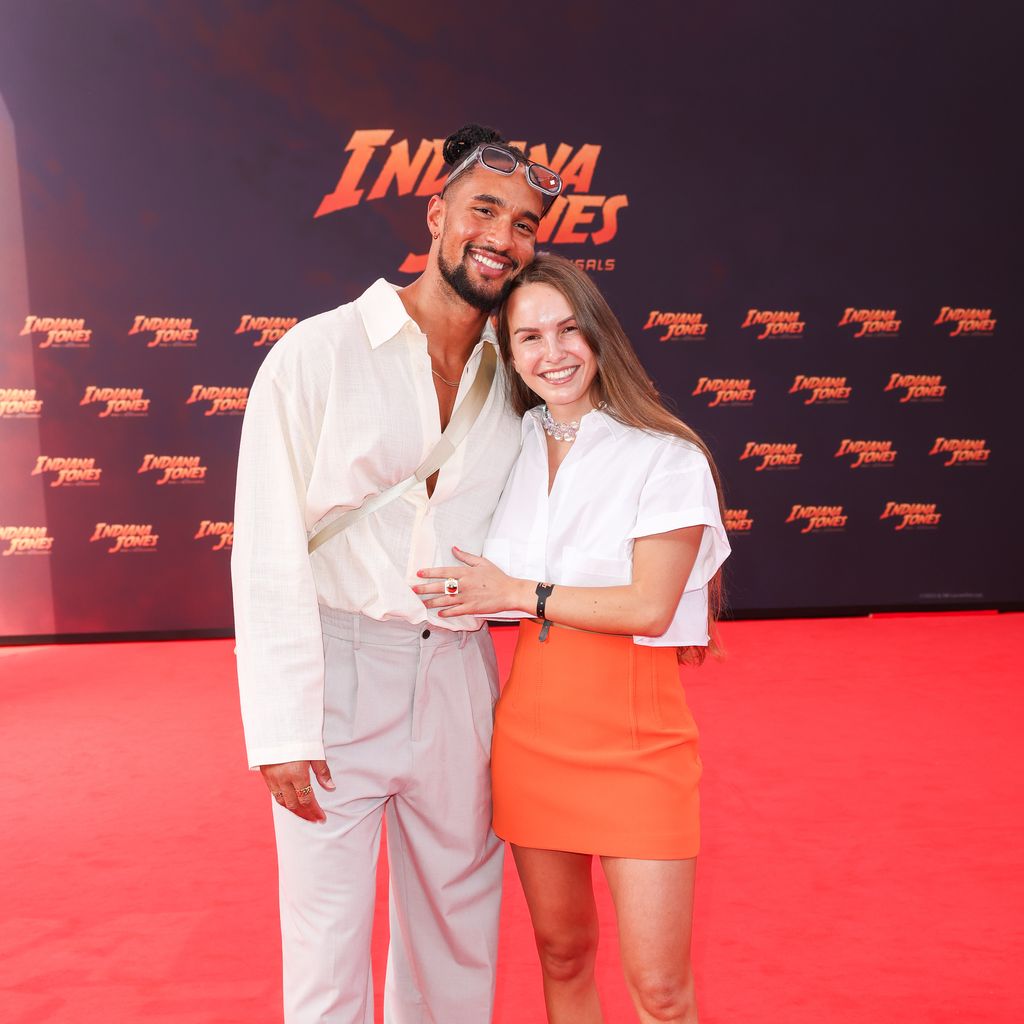 David Jackson und Lisa Mieschke bei der Premiere von "Indiana Jones und das Rad des Schicksals"
