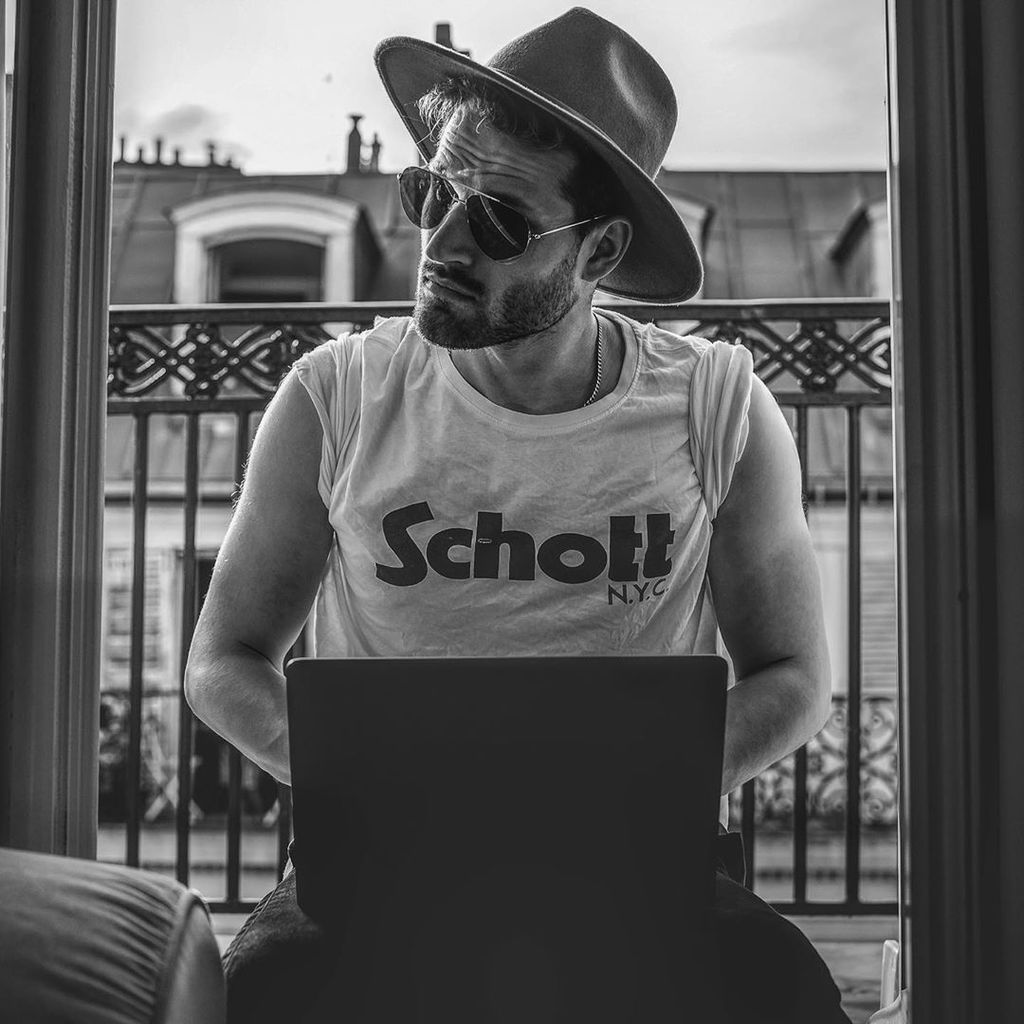 David Koch, Model