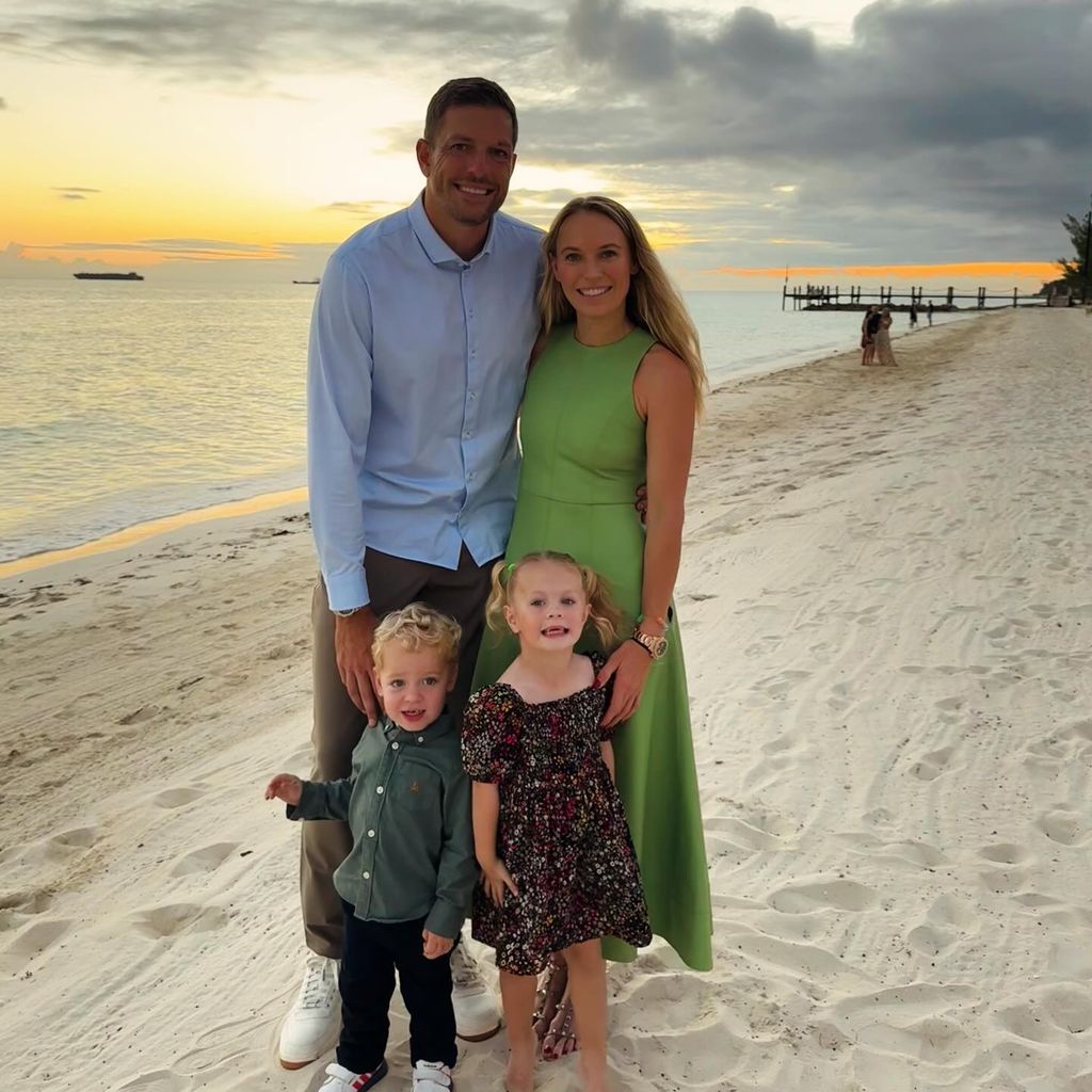 David Lee und Caroline Wozniacki mit ihren Kindern, November 2024