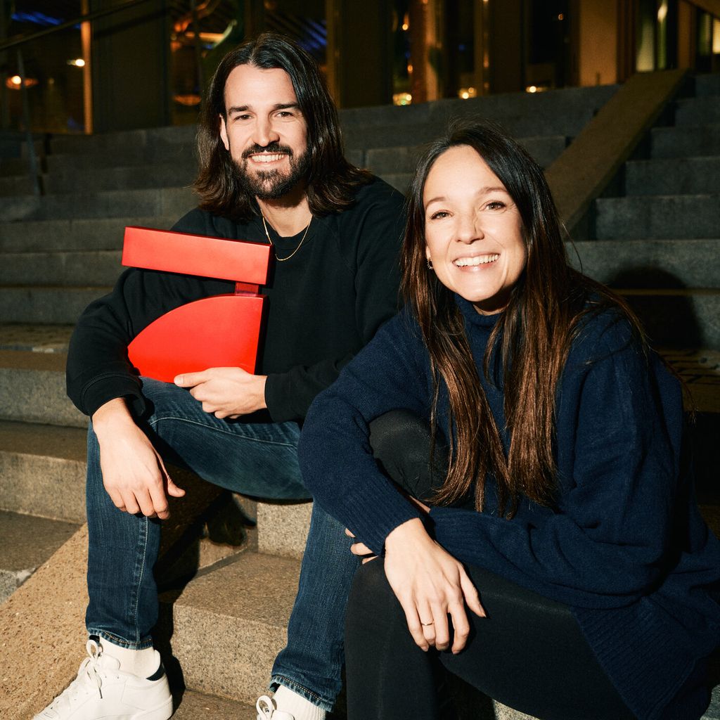 David und Carolin Kebekus für die neue Show "Wir gegen die! Die Kebekus Geschwister Show"
