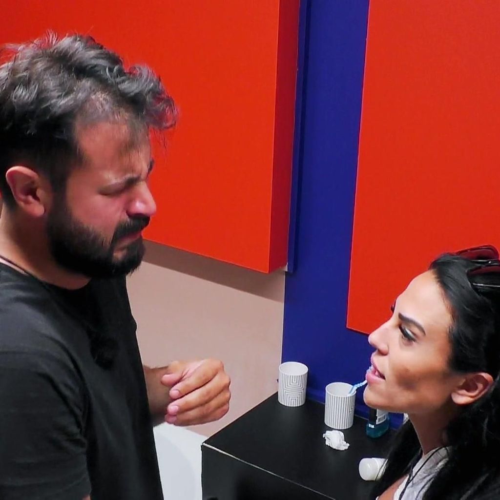 "Make Love, Fake Love"-Kandidat David und Elena Miras