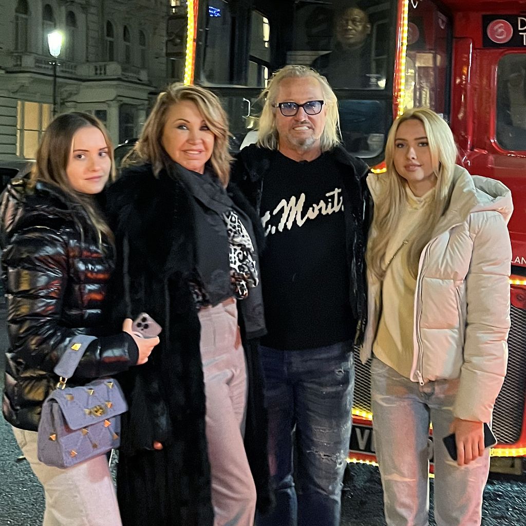 Davina, Carmen, Robert und Shania Geiss in London