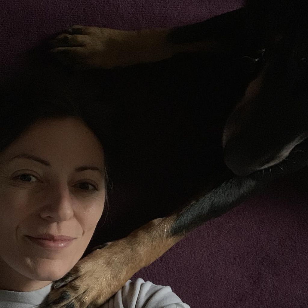 Davina McCall mit ihrem Hund