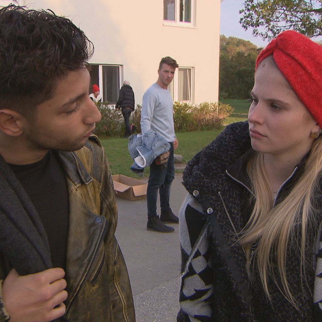 Dean (Adonis Jovanovic) und Toni (Katharina Kock) bei "Berlin - Tag & Nacht"