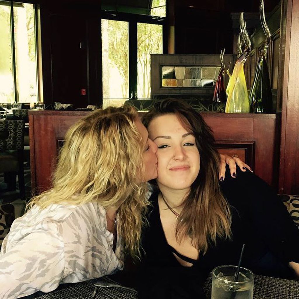 Deanne Daughtry und ihre Tochter Hannah
