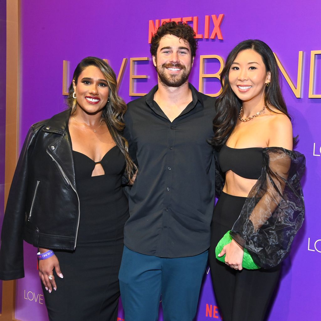 Deepti Vempati, Cole Barnett und Natalie Lee, "Liebe macht blind"-Stars