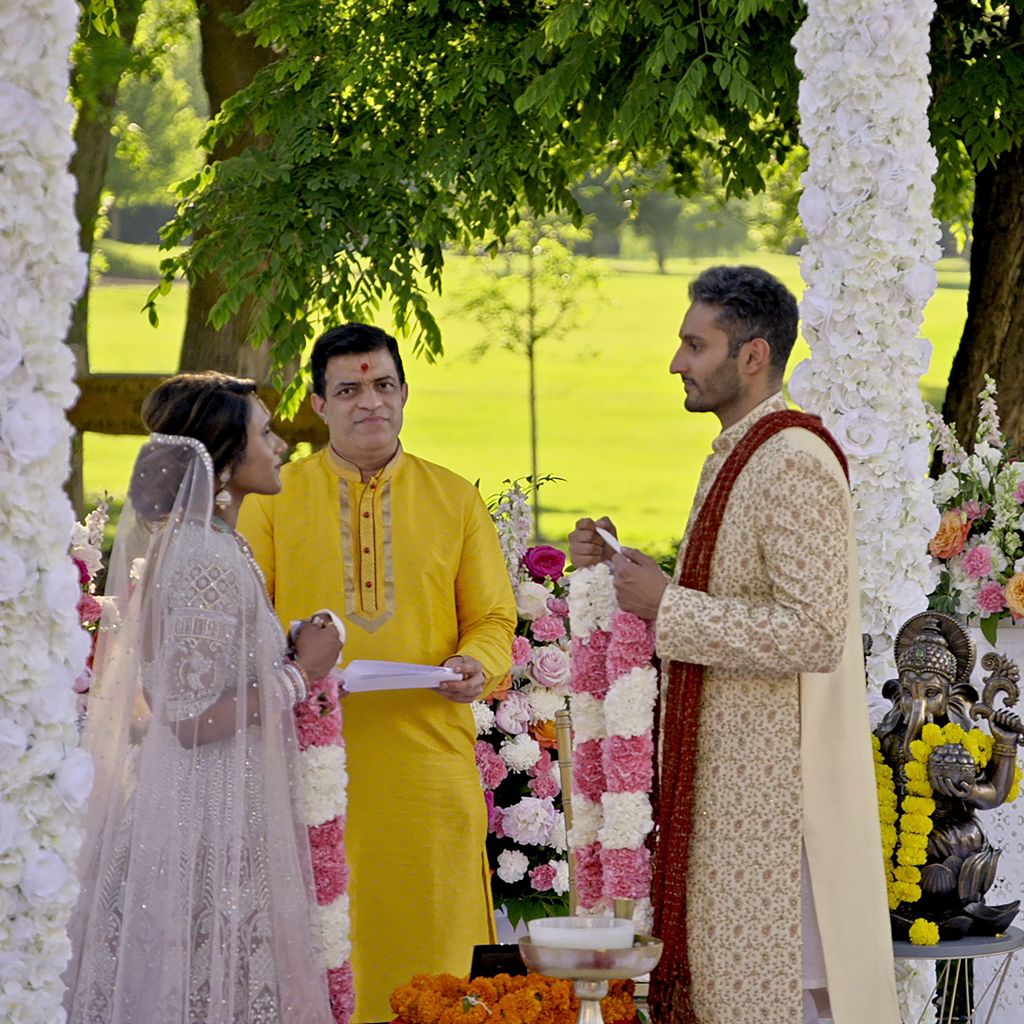 Deepti Vempati und Abhishek Chatterjee bei "Liebe macht blind" 2022