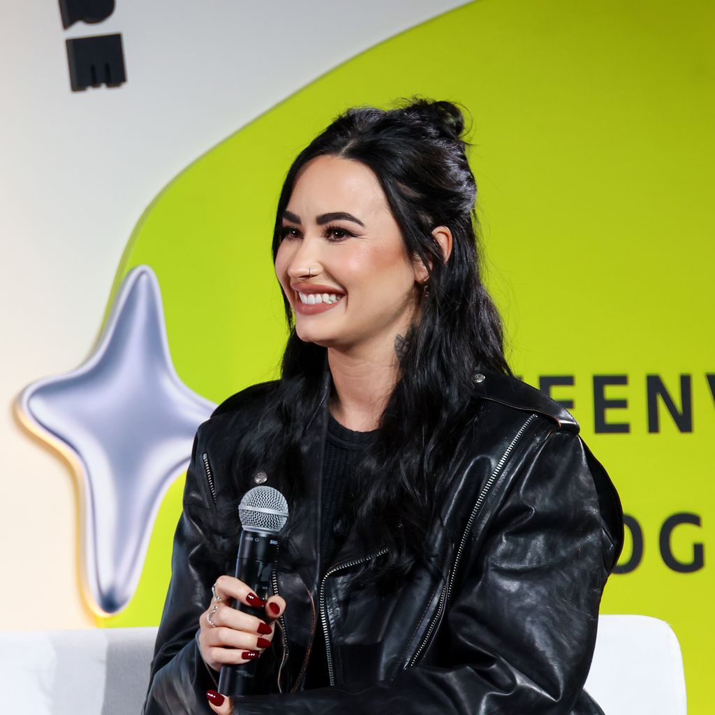 Demi Lovato im November 2024 beim Teen Vogue Summit
