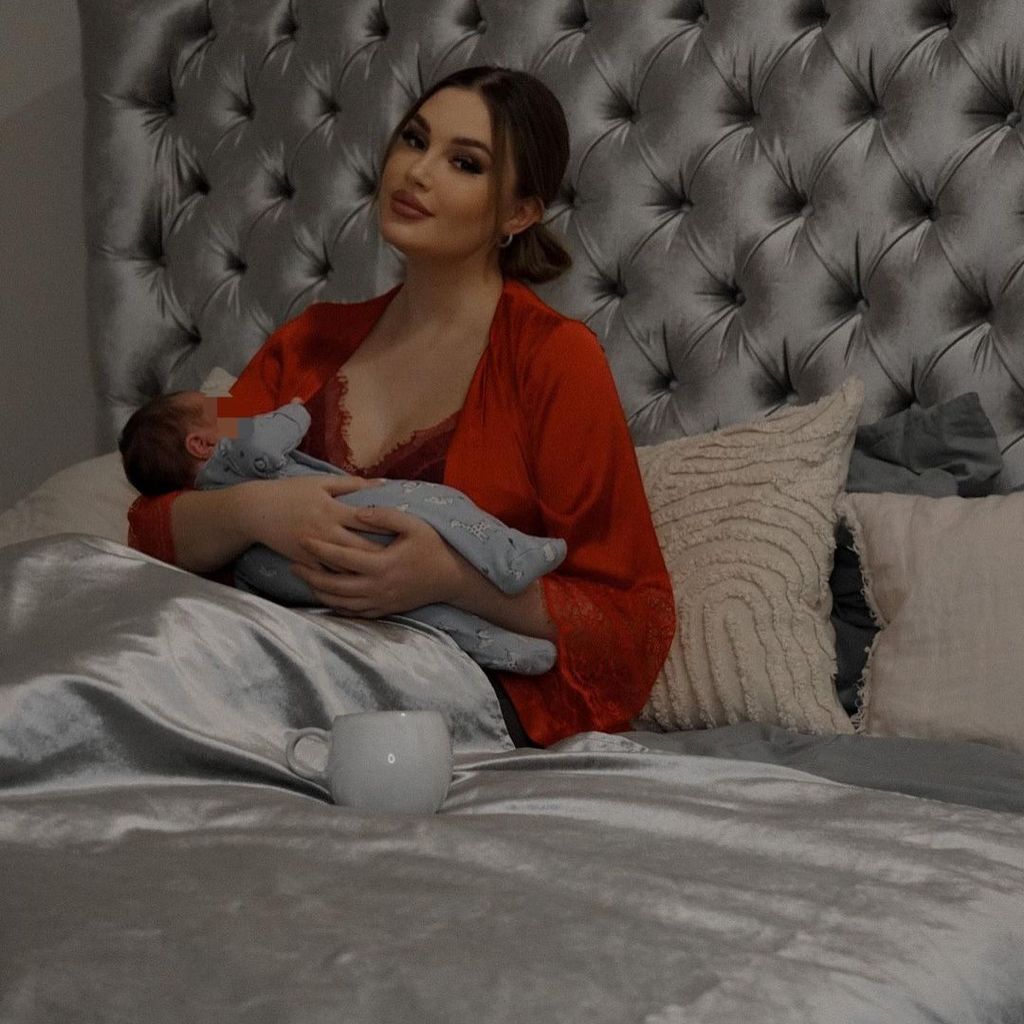 Denise Mski mit ihrer Tochter Malia im Januar 2022