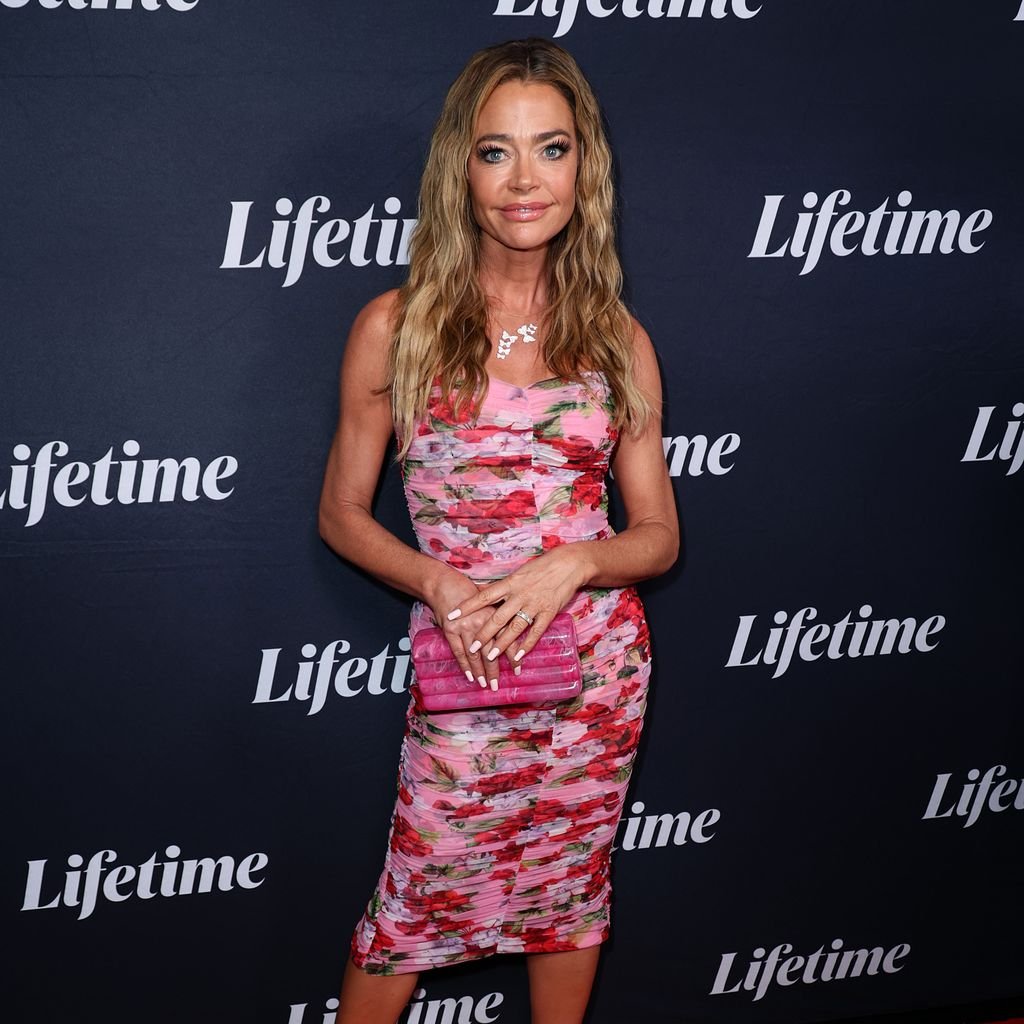Denise Richards, TV-Bekanntheit