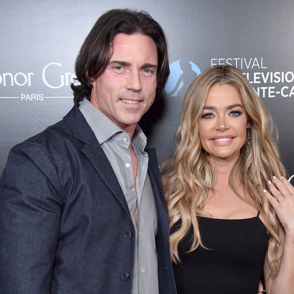 Denise Richards und ihr Ehemann Aaron Phypers