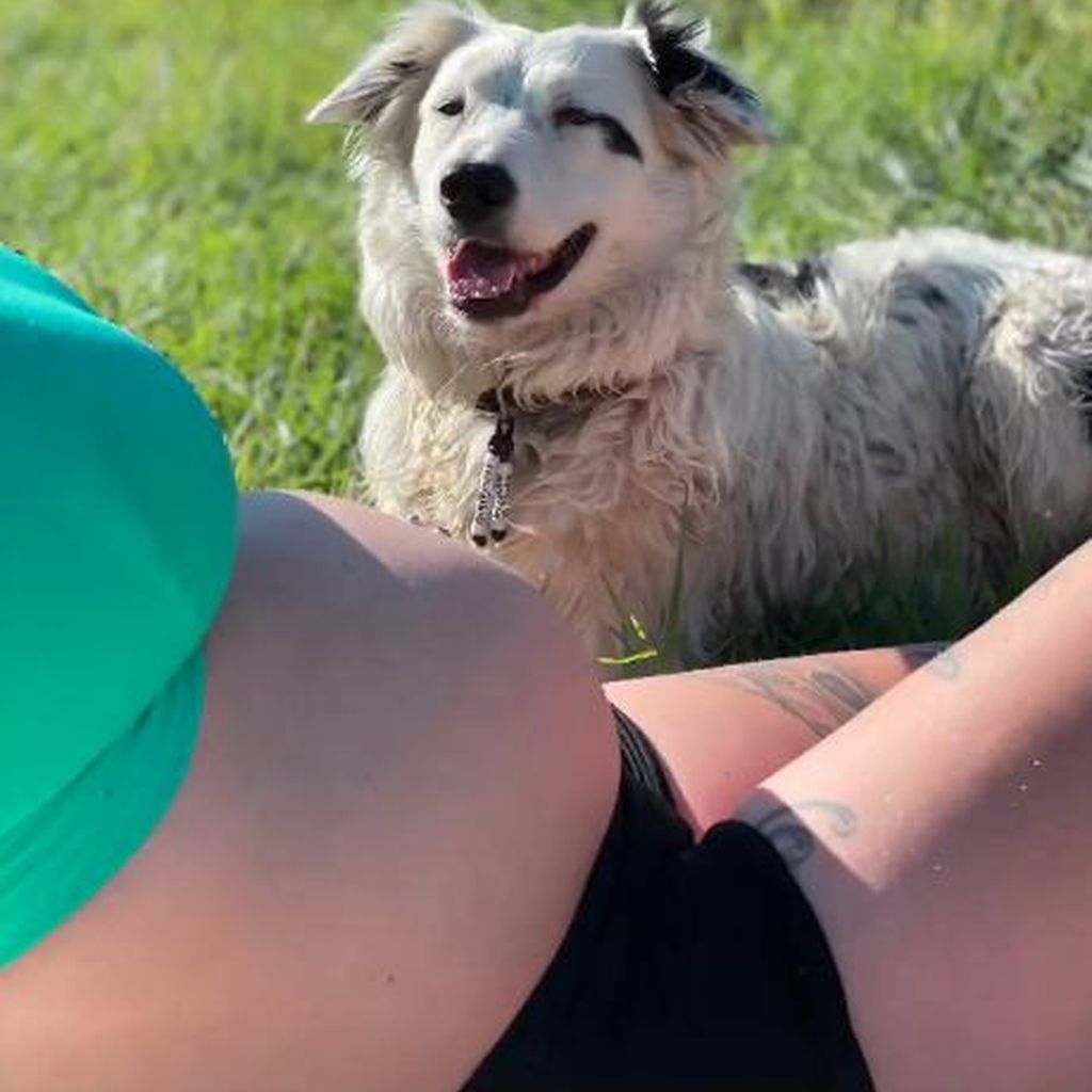 Denise Mundings Babybauch im August 2022