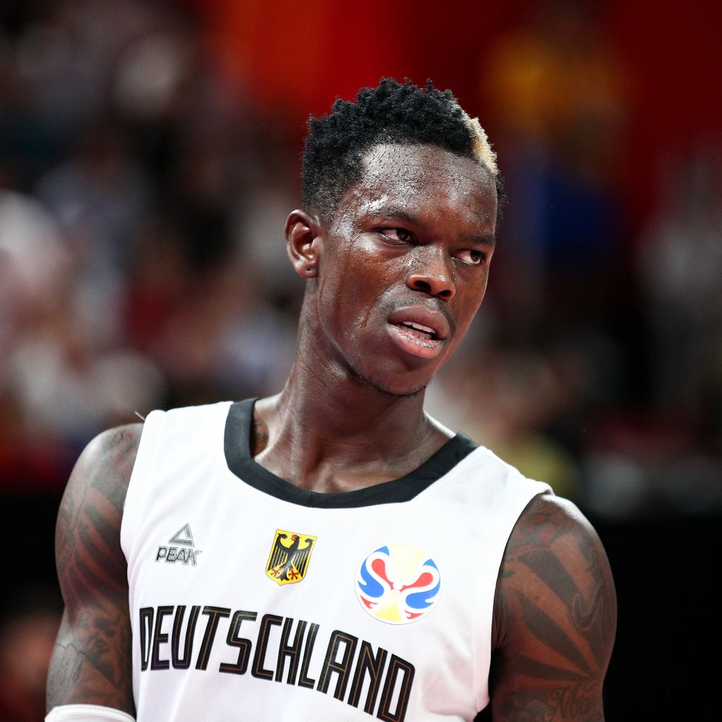 Dennis Schröder, Basketball-Profi