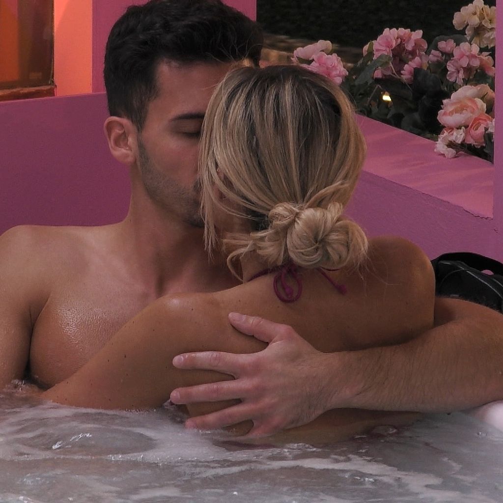 Dennis und Nicole bei "Love Island"