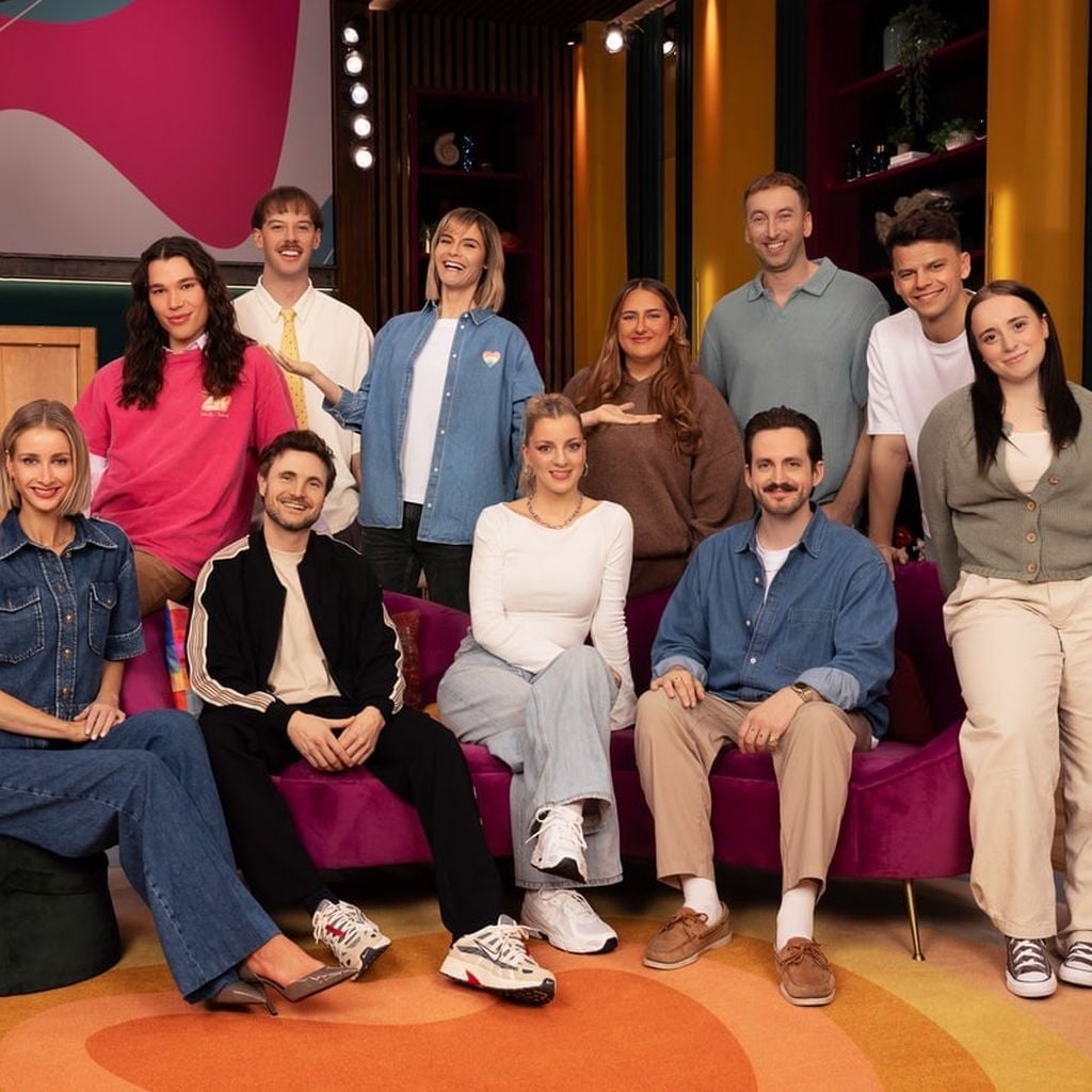 Der Cast der ersten Staffel von "LOL Next"