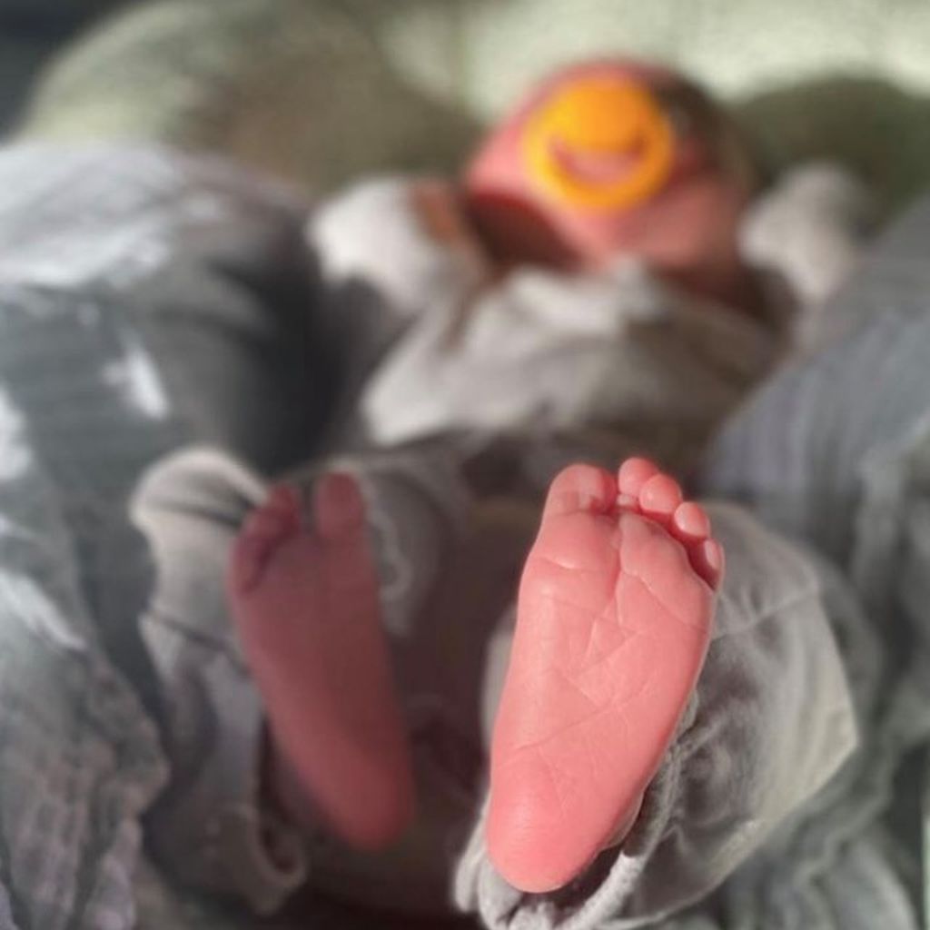 Der kleine Sohn von Nick Kroll und Lily Kwong