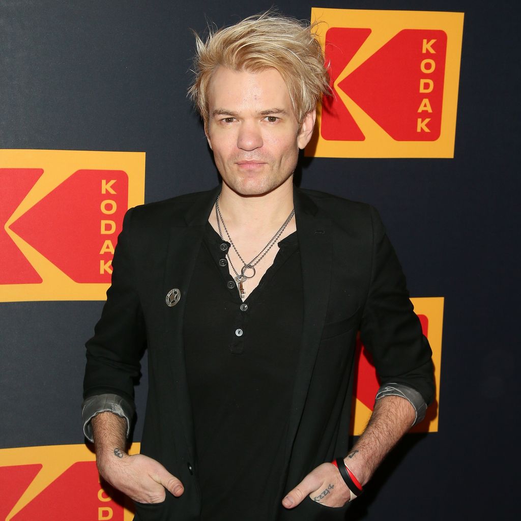Deryck Whibley, Sum-41-Frontmann