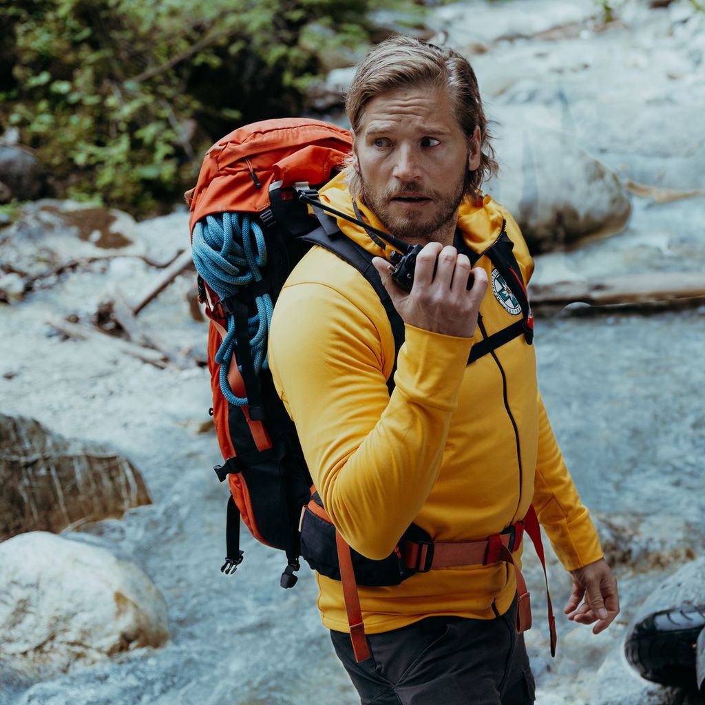 "Die Bergretter": Markus Kofler (Sebastian Ströbel) im Einsatz