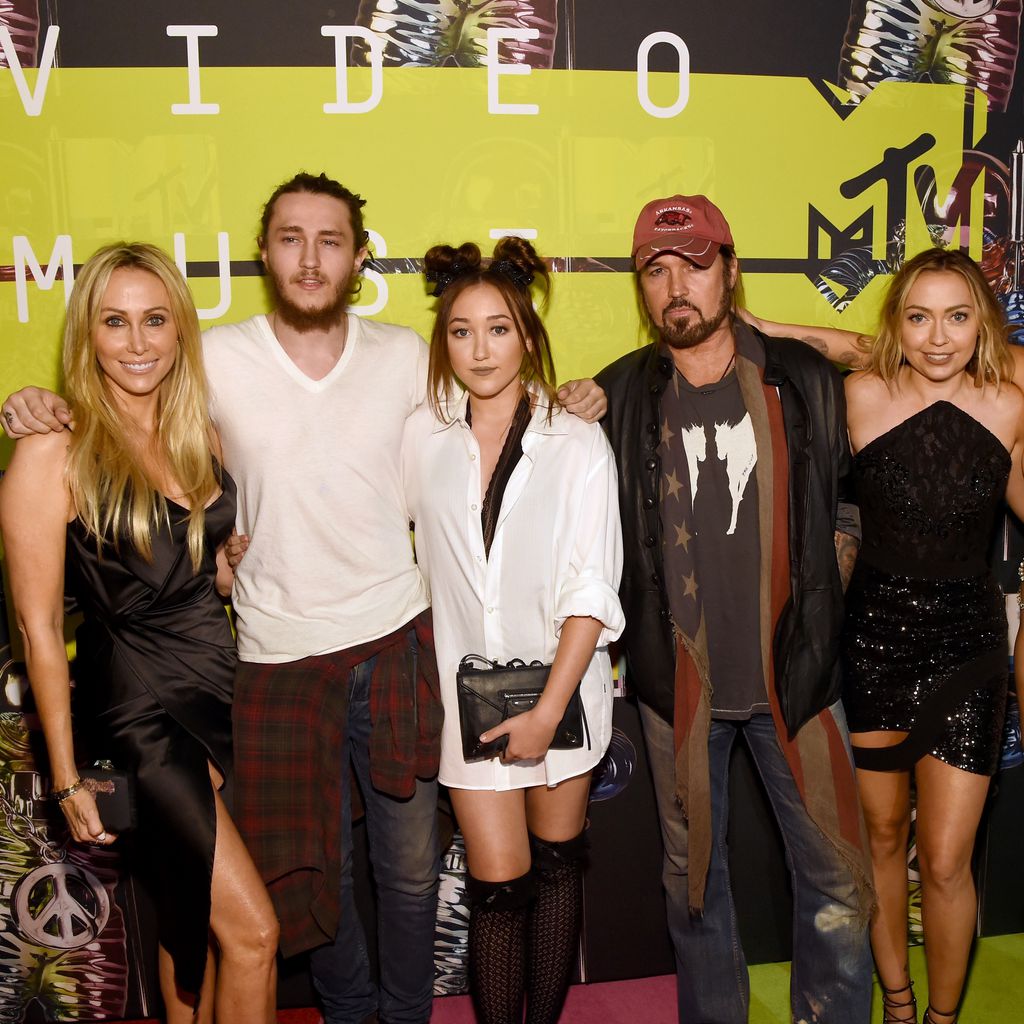 Tish, Braison, Noah, Billy Ray, Brandi und Miley Cyrus