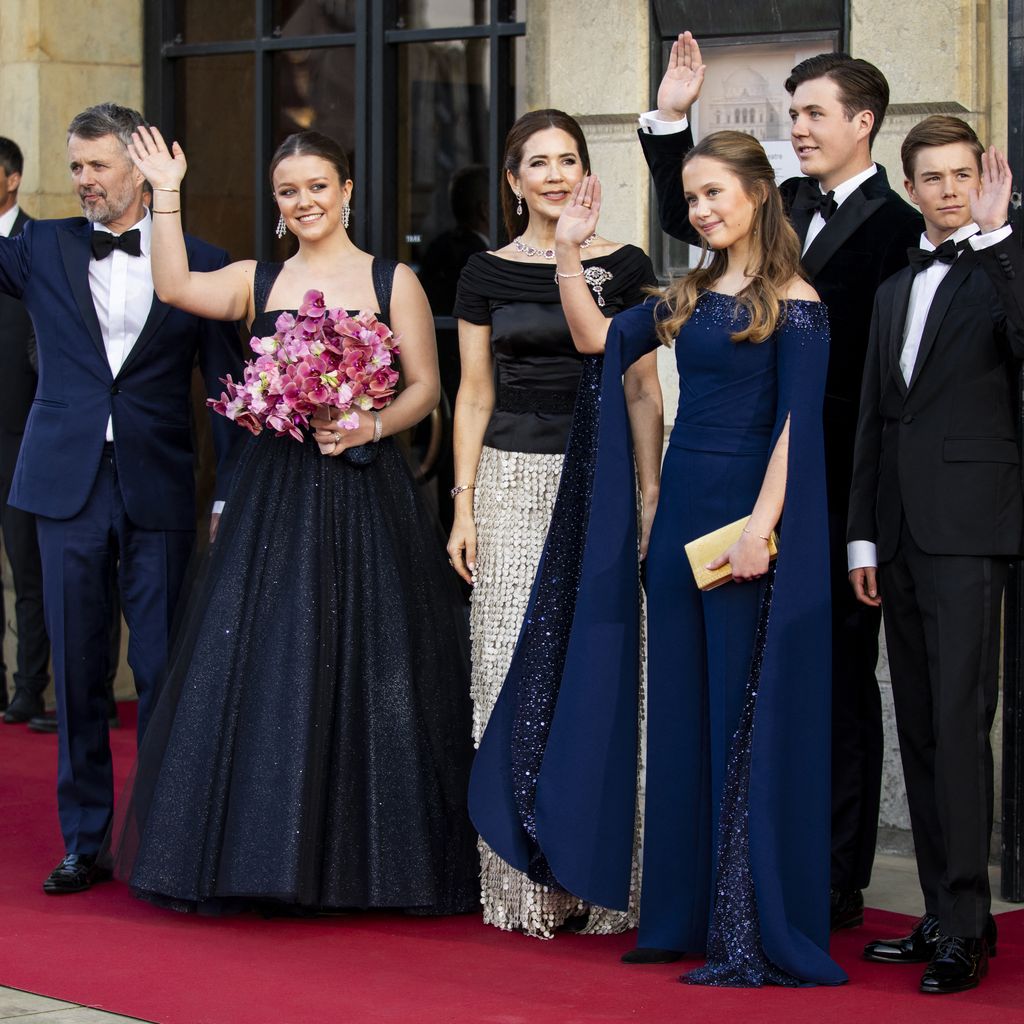 Die dänischen Royals an Prinzessin Isabellas 18. Geburtstag, April 2025