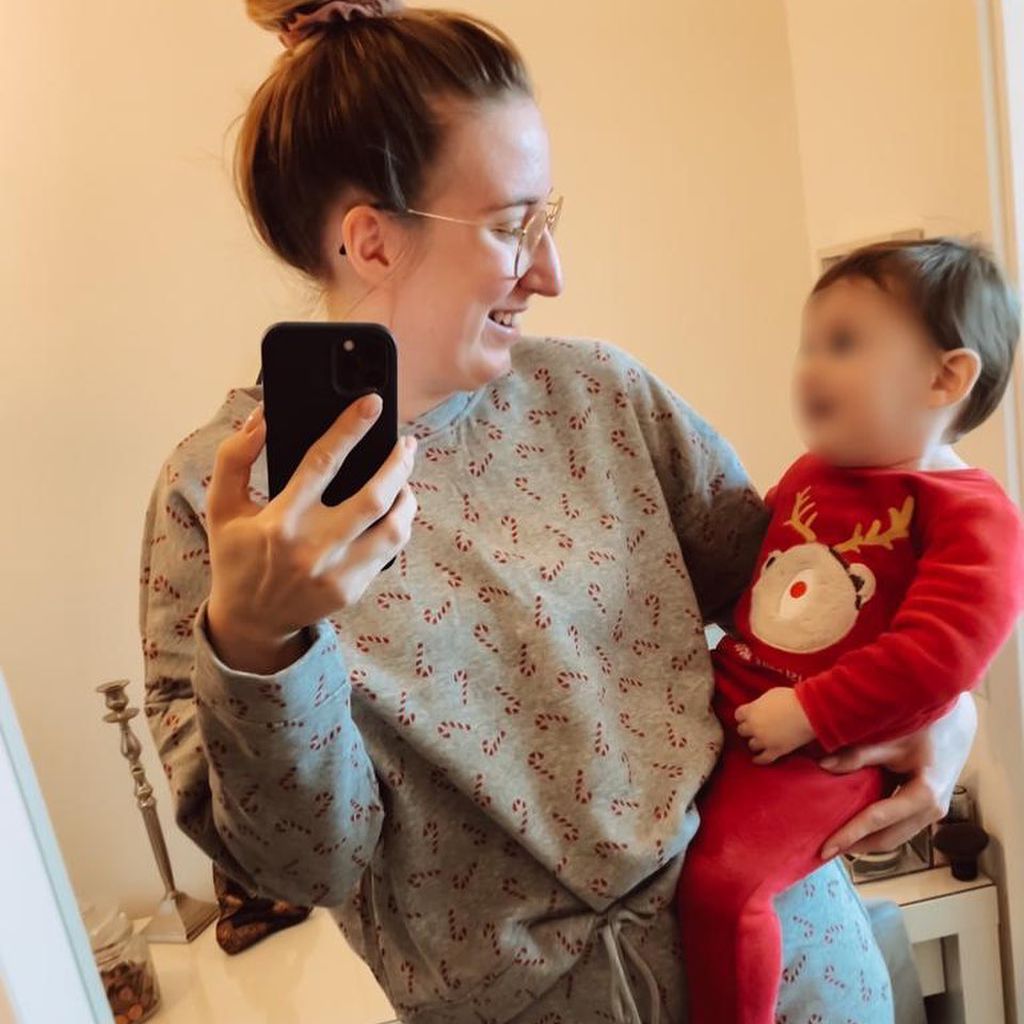 Die ehemalige "Hochzeit auf den ersten Blick"-Kandidatin Melissa mit ihrem Sohn