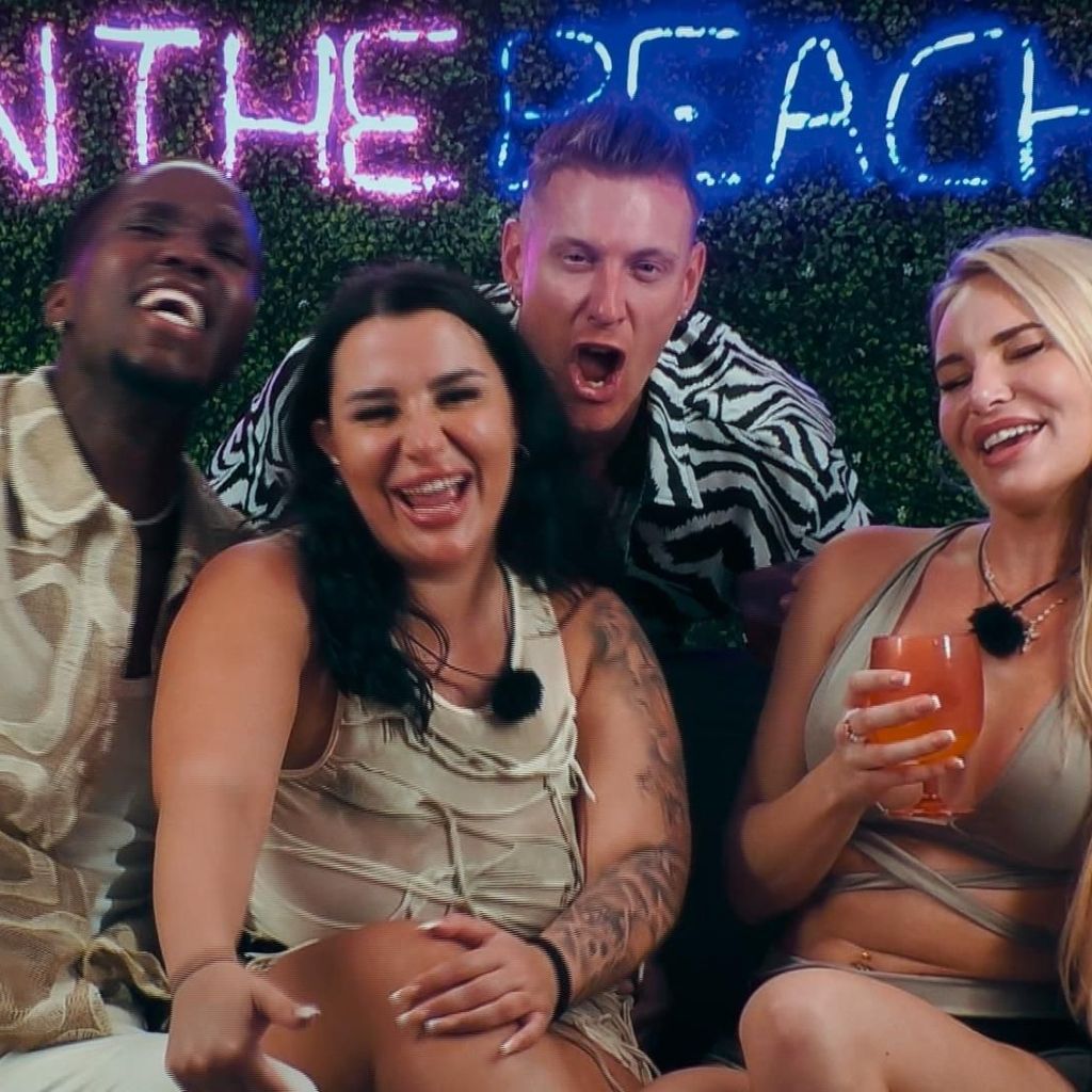 Die "Ex on the Beach"-Kandidaten Joshua, Sahel, Calvin und Franzi