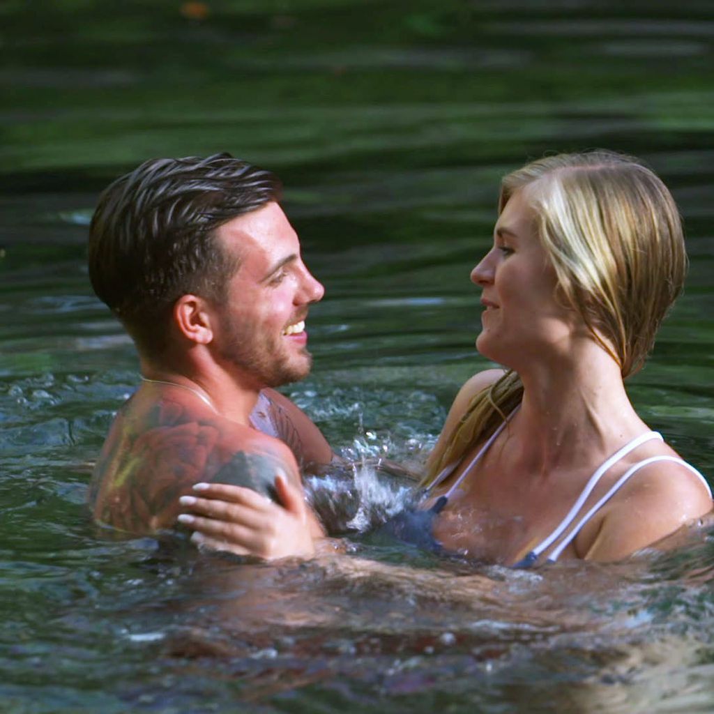 Die "Ex on the Beach"-Kandidaten Philip und Hanna bei einem Einzeldate