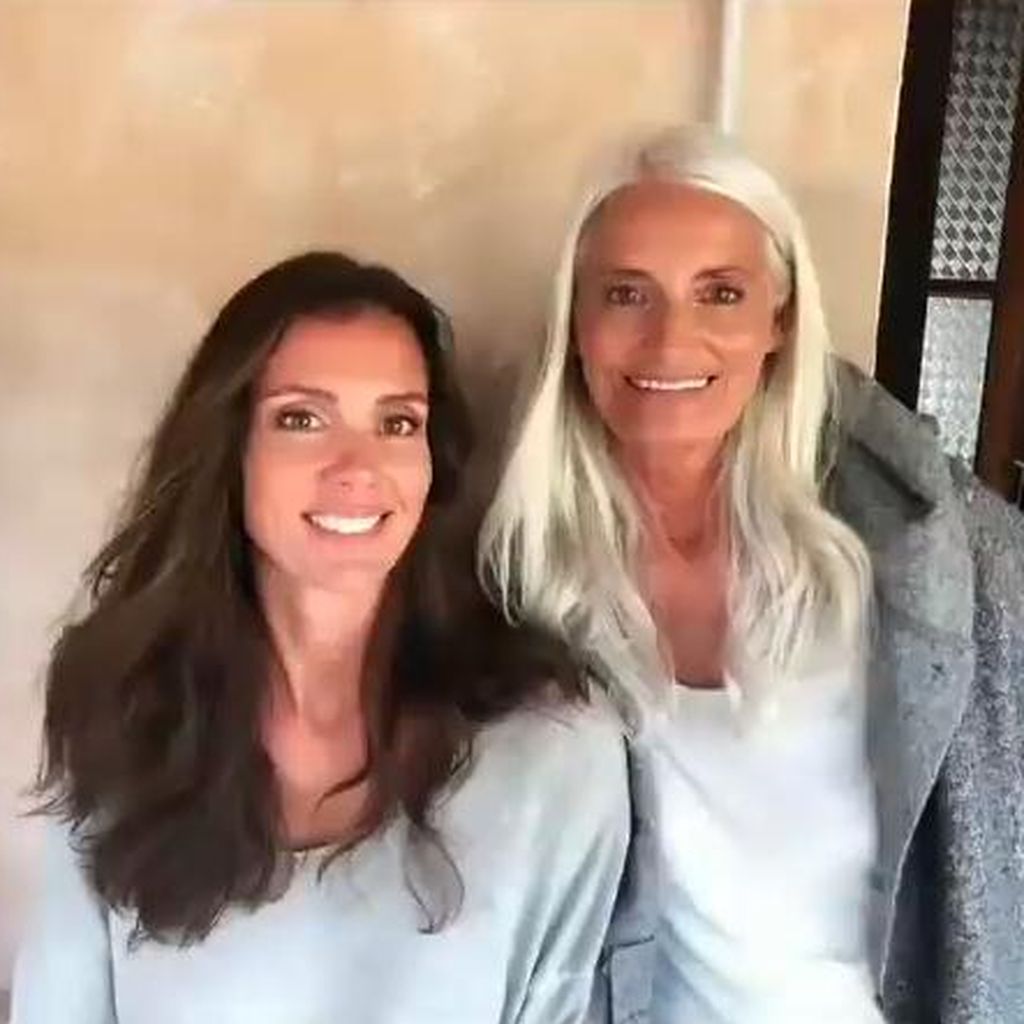 Die GNTM-Kandidatin Barbara (rechts) mit ihrer Tochter Monique