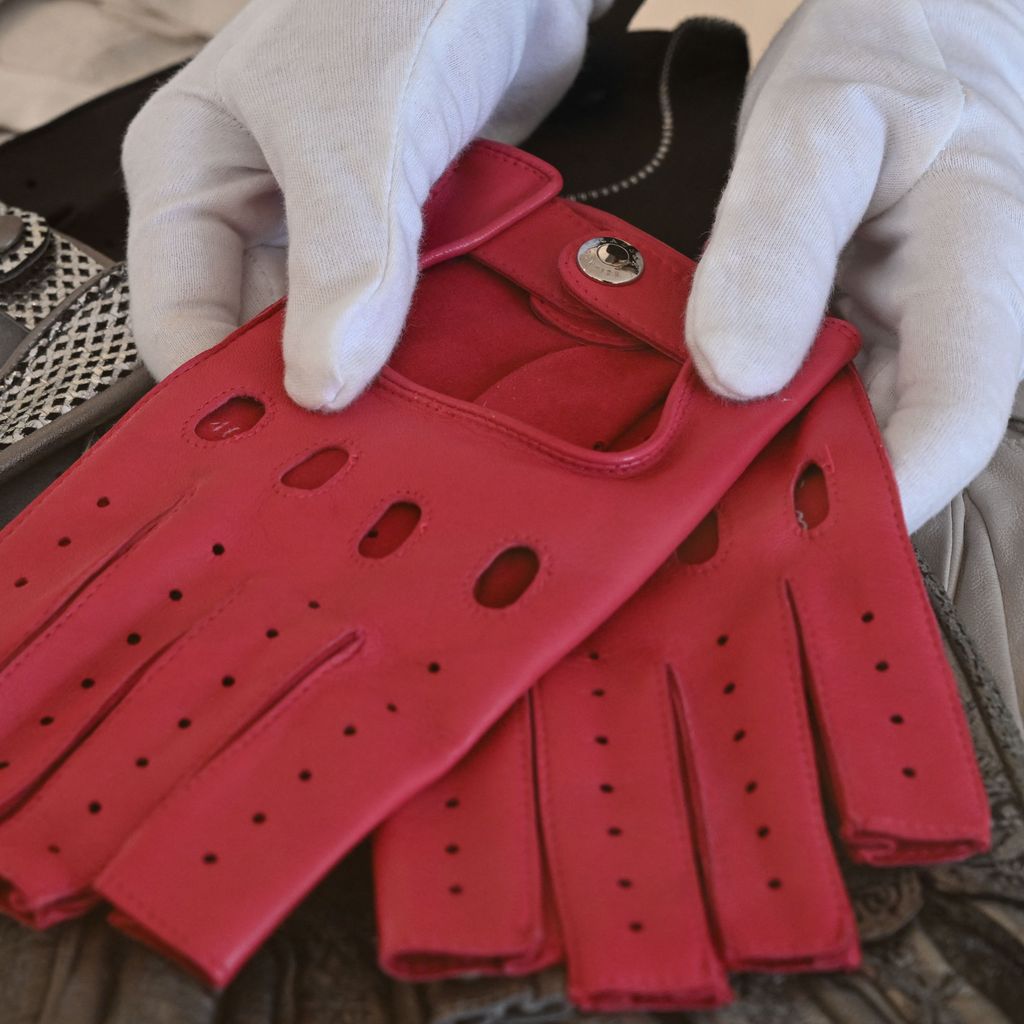 Die Handschuhe von Karl Lagerfeld