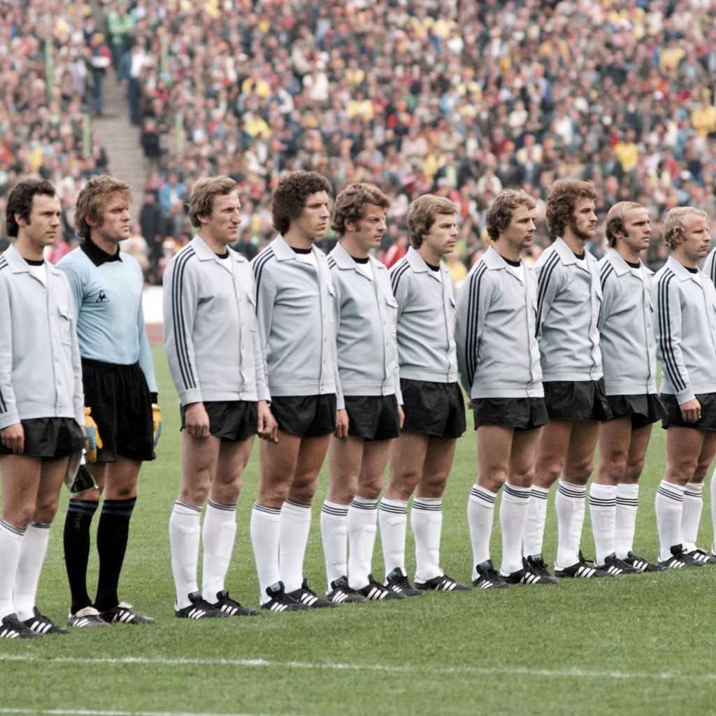 Die Mannschaft rund um Franz Beckenbauer, Sepp Maier und Berti Vogts bei der EM 1976