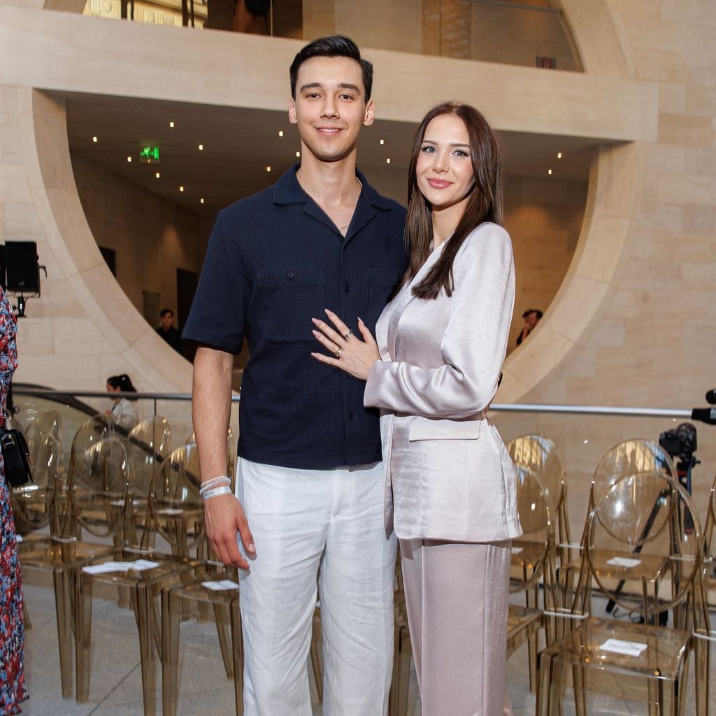 Diego Pooth und Louisa Büscher auf der Marc-Cain-Fashion-Show, 2025