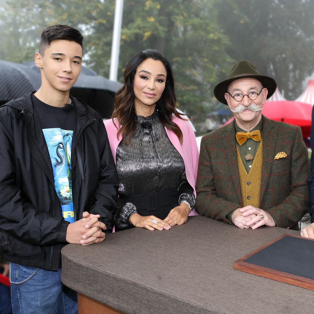 Diego Pooth, Verona Pooth, Horst Lichter und Detlev Kümmel bei "Bares für Rares"