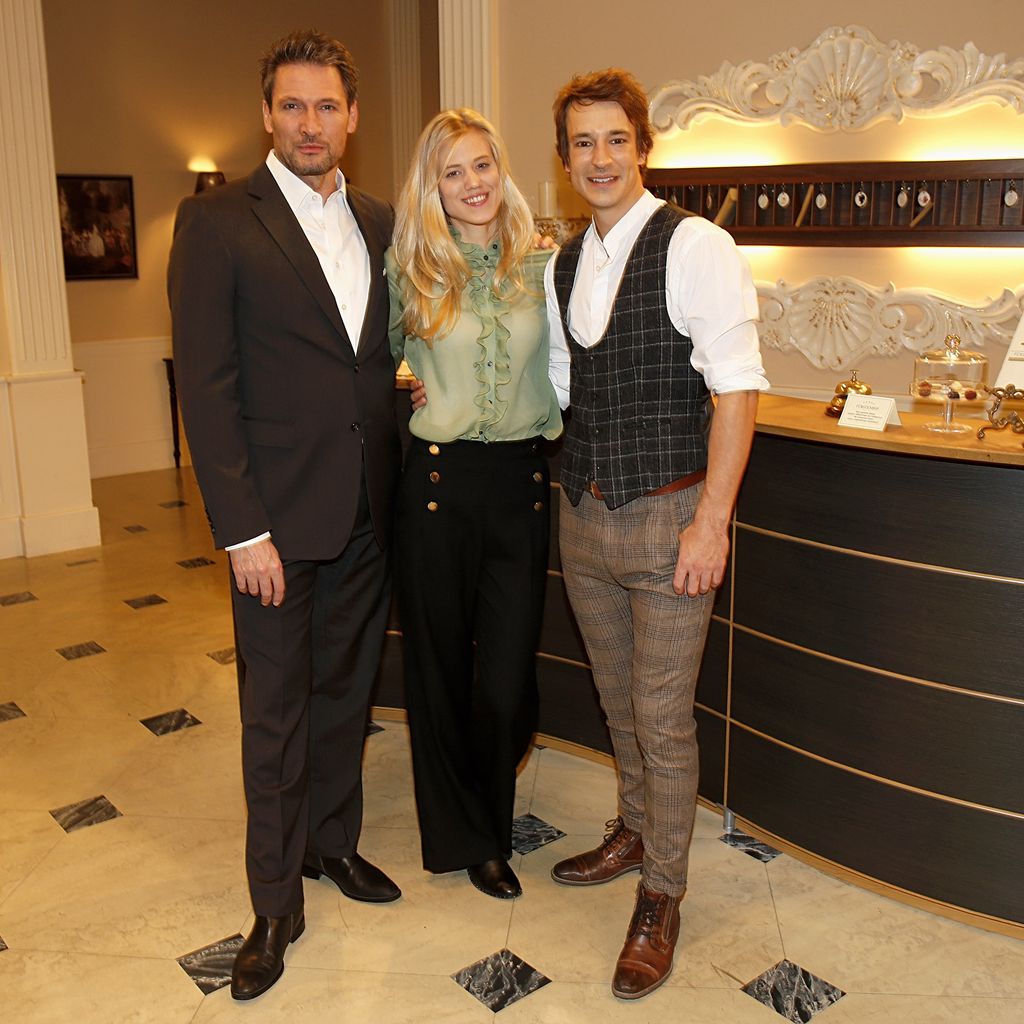 Dieter Bach, Larissa Marolt und Sebastian Fischer, 2017