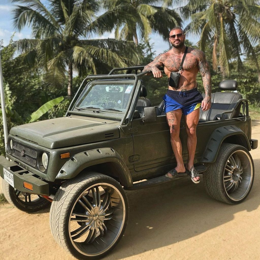 Diogo Sangre in Thailand