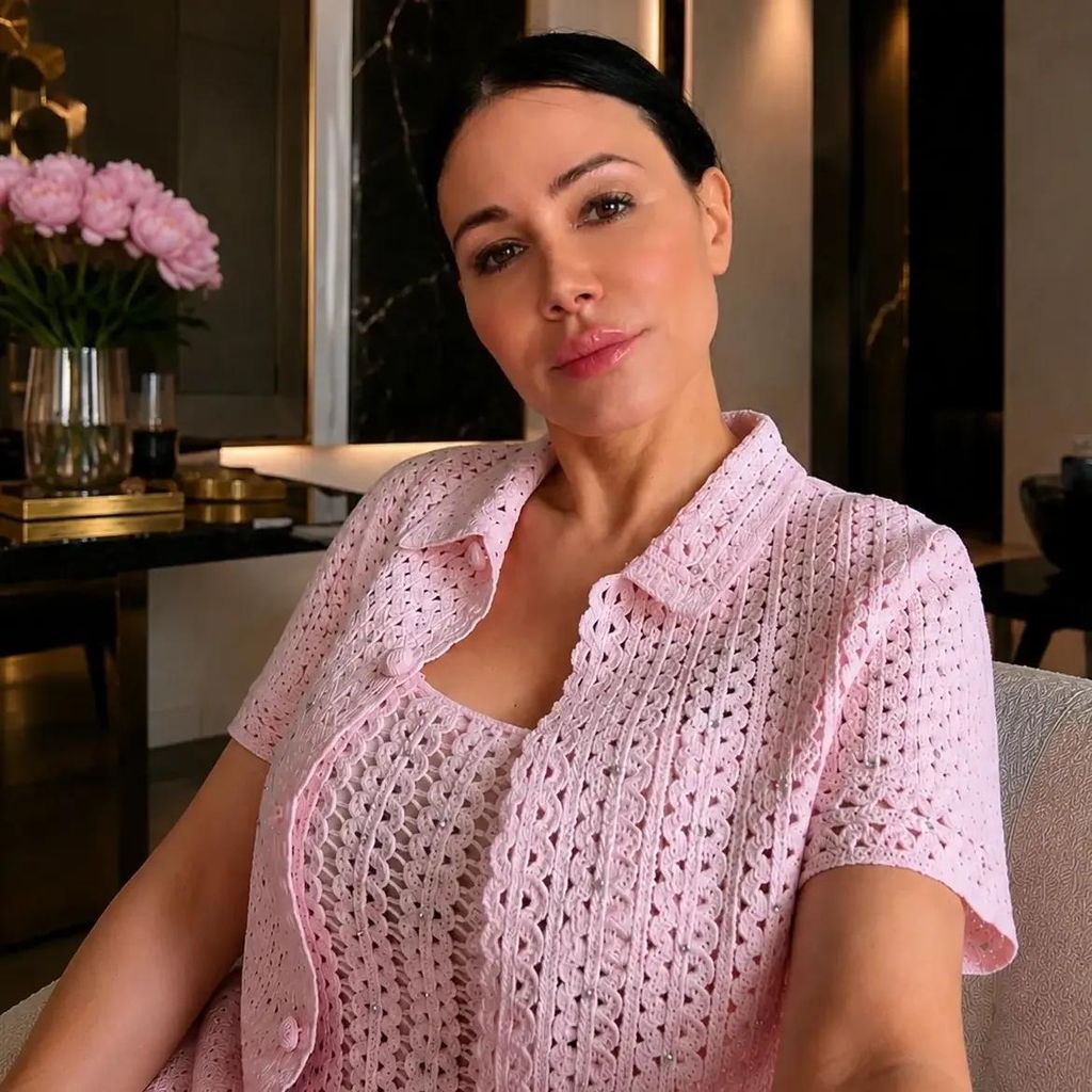 Djamila Rowe ist mit ihrem neuen Look kaum wiederzuerkennen, Juni 2026.