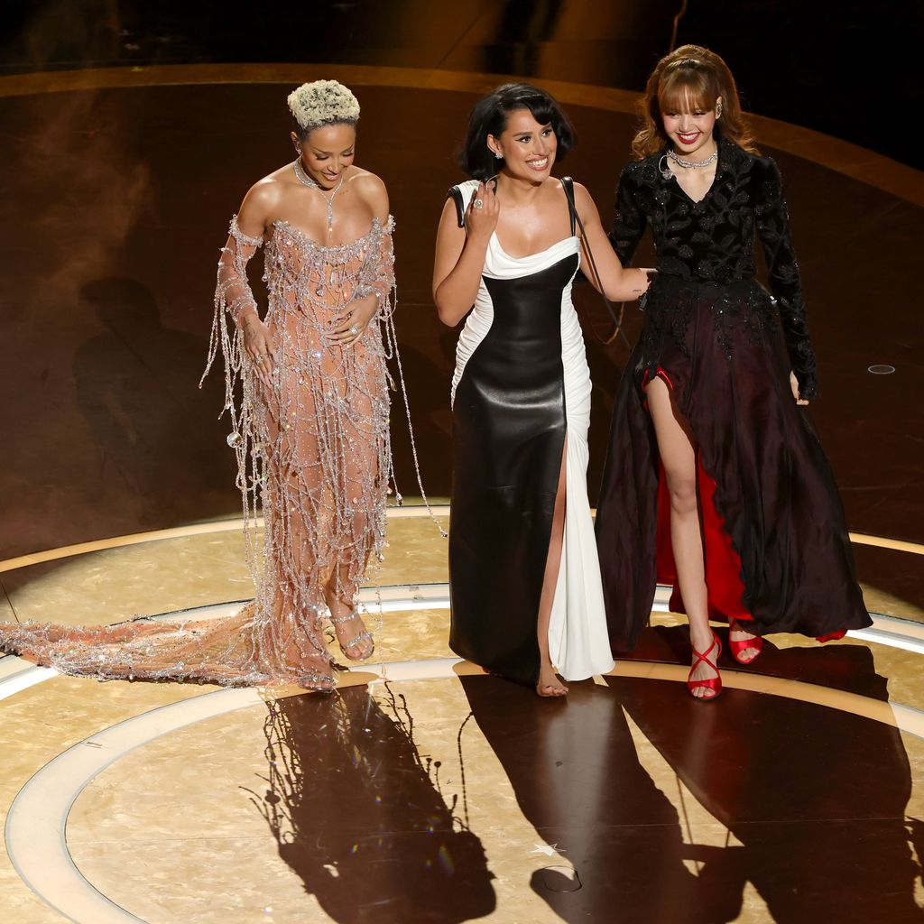 Doja Cat, Raye und Lisa bei den Oscars im März 2025