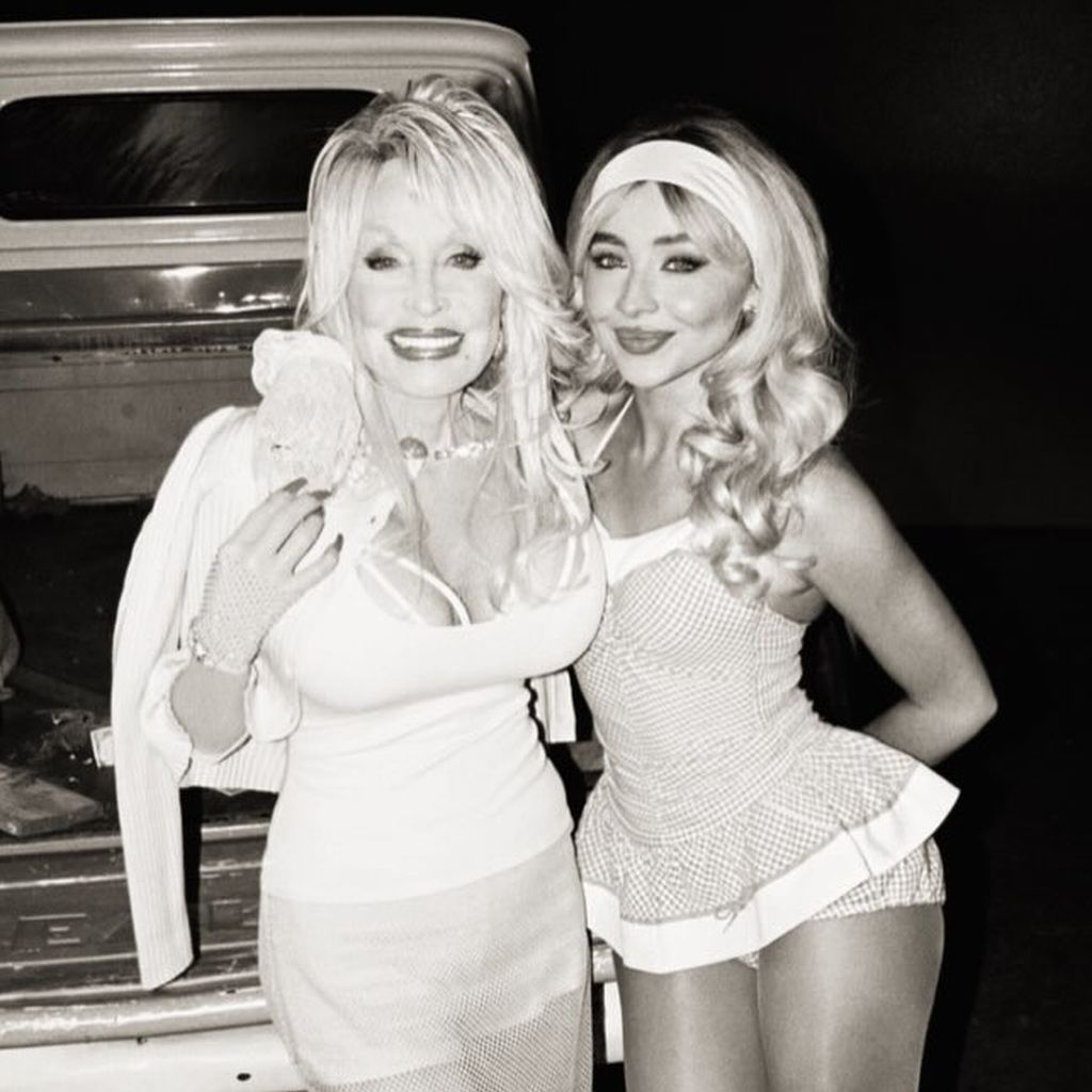 Dolly Parton und Sabrina Carpenter