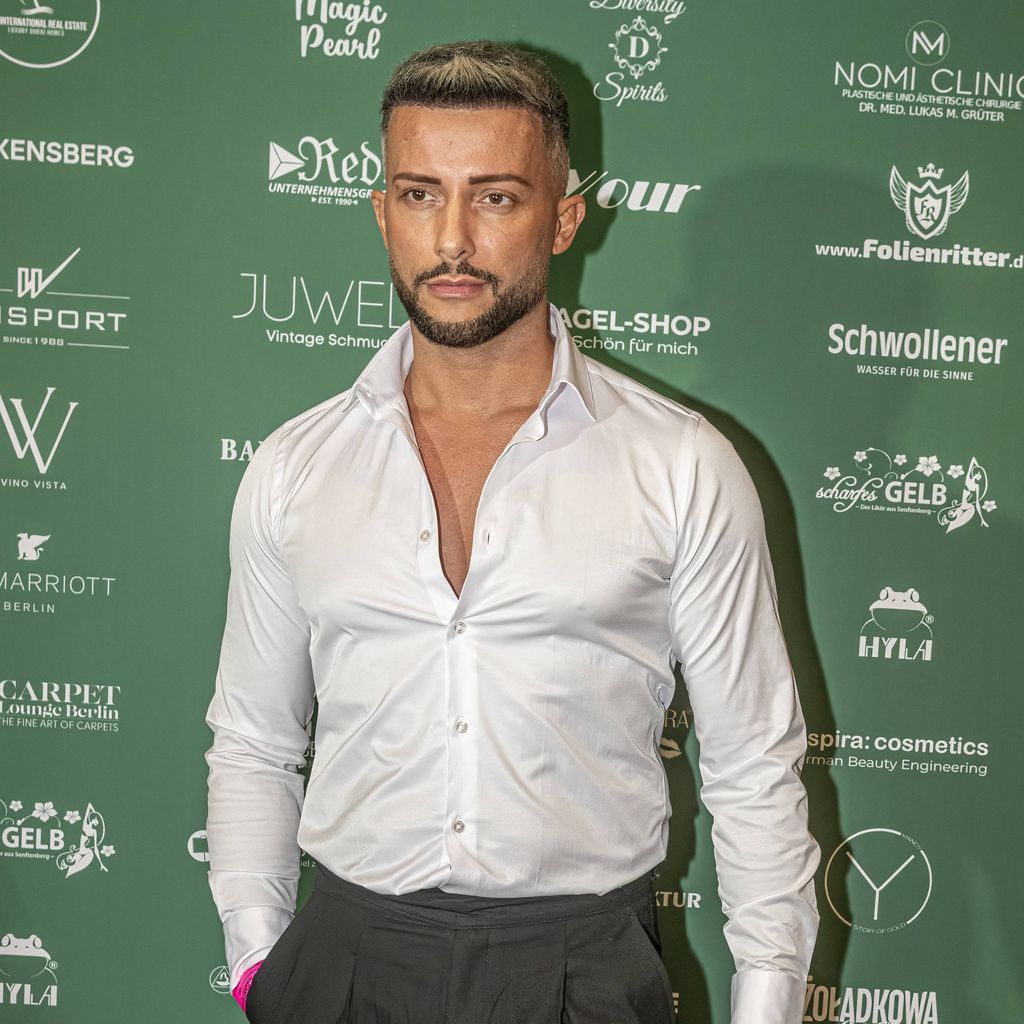 Domenico de Cicco bei Julian F.M. Stoeckels Dschungelparty, Januar 2025