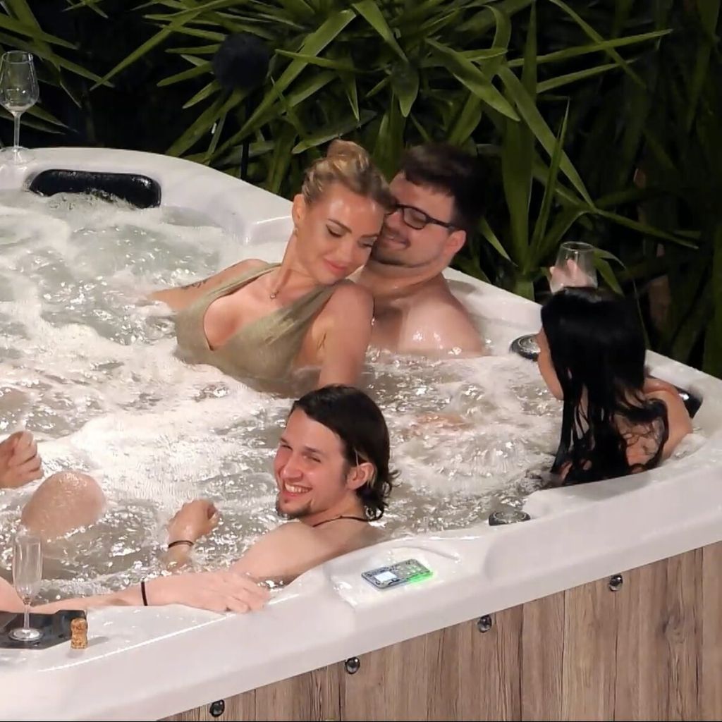 Dominik Horneff und Natascha Beil bei "Beauty & The Nerd"