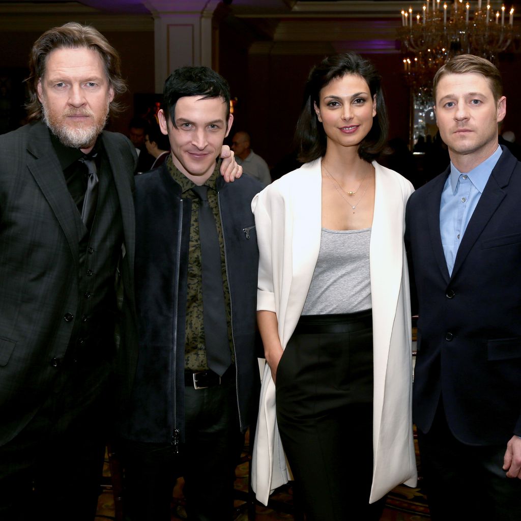 Donal Logue, Robin Lord Taylor, Morena Baccarin und Ben McKenzie bei einer Gala