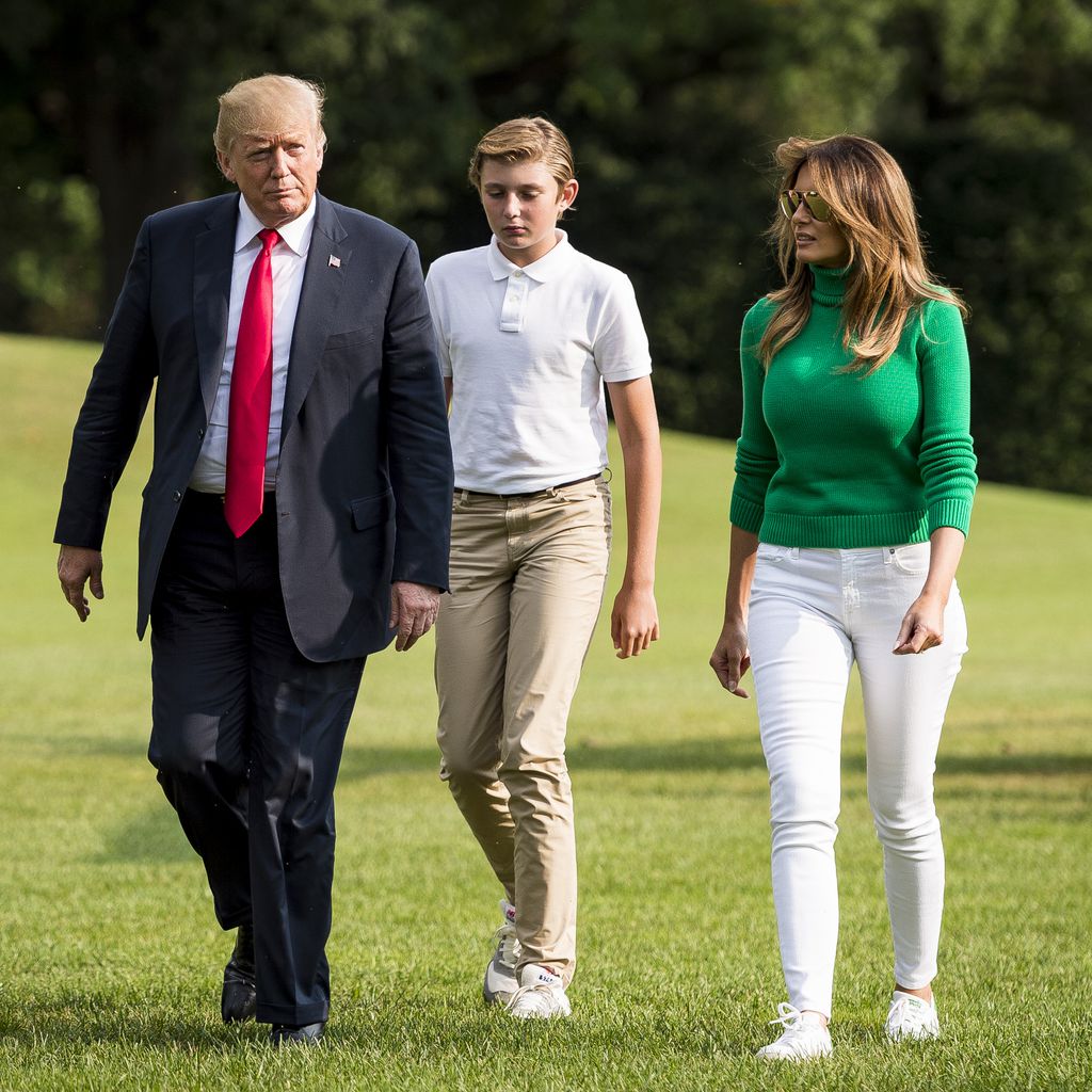 Donald, Barron und Melania Trump im August 2018 in Washington