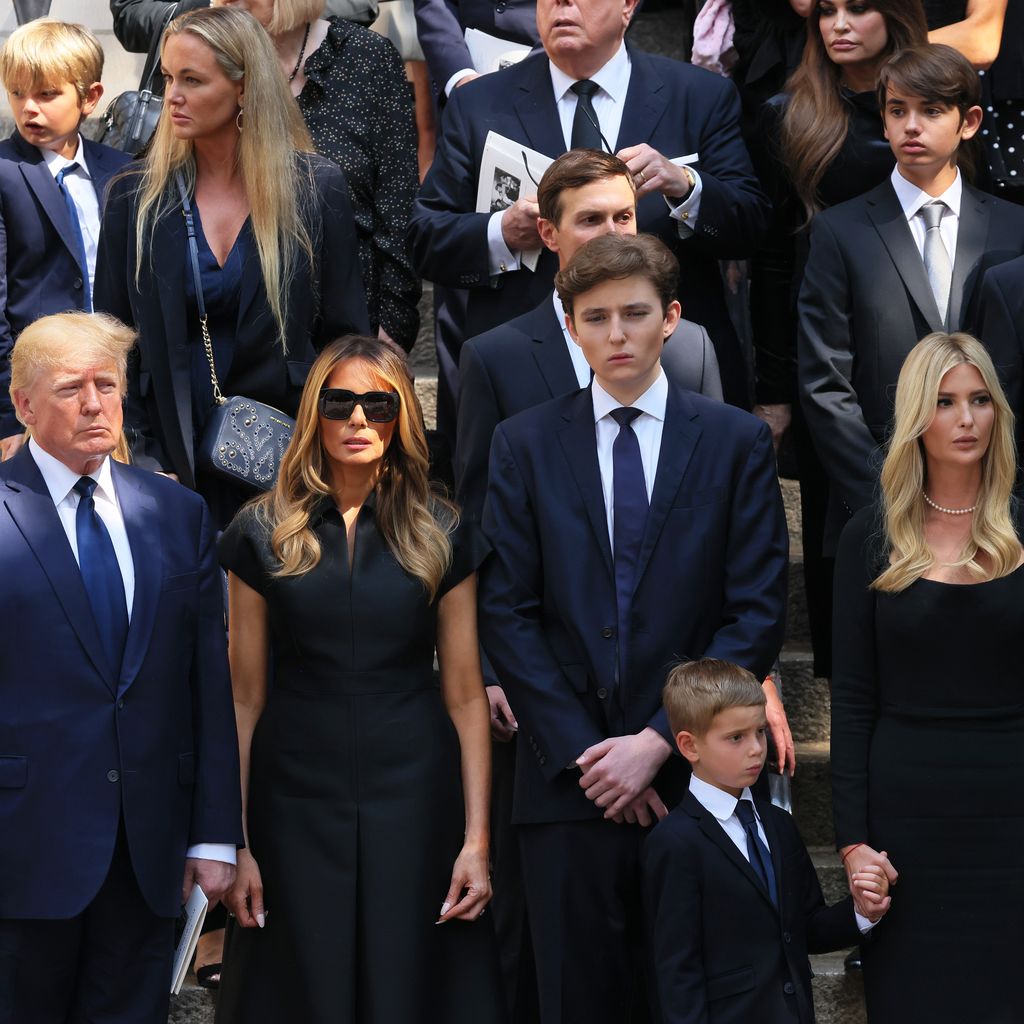 Donald, Melania, Barron, Ivanka, Eric und Donald Trump Jr. im Juli 2022