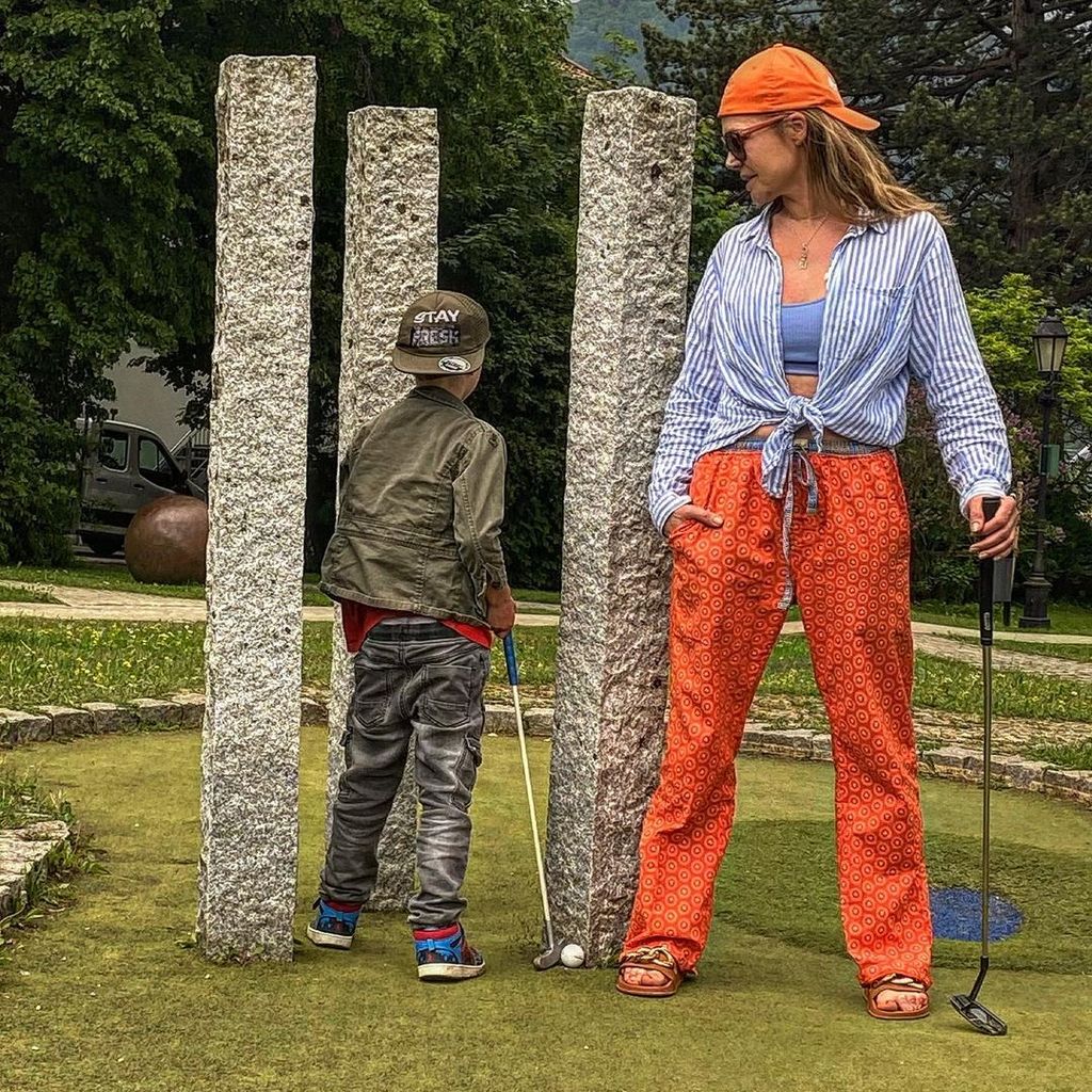 Doreen Dietel mit ihrem Sohn, Mai 2022