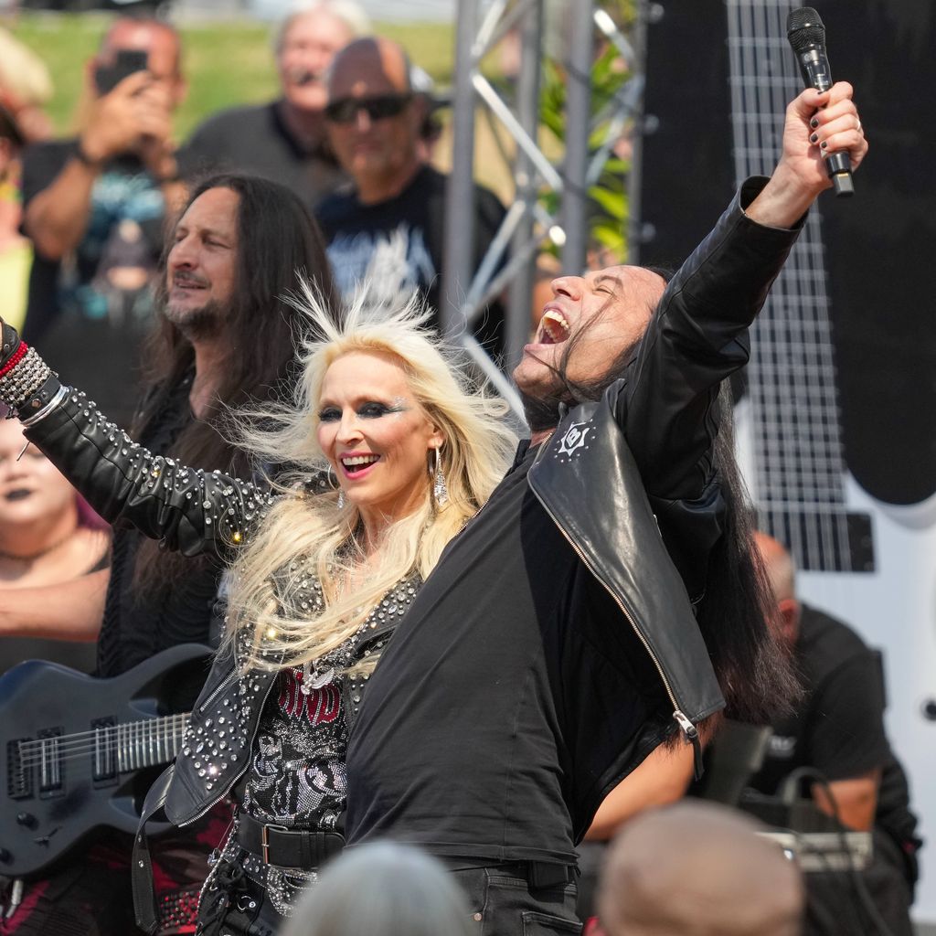 Doro Pesch und Bülent Ceylan beim ZDF-Fernsehgarten: "Rock im Garten" in Mainz, 02.08.2026