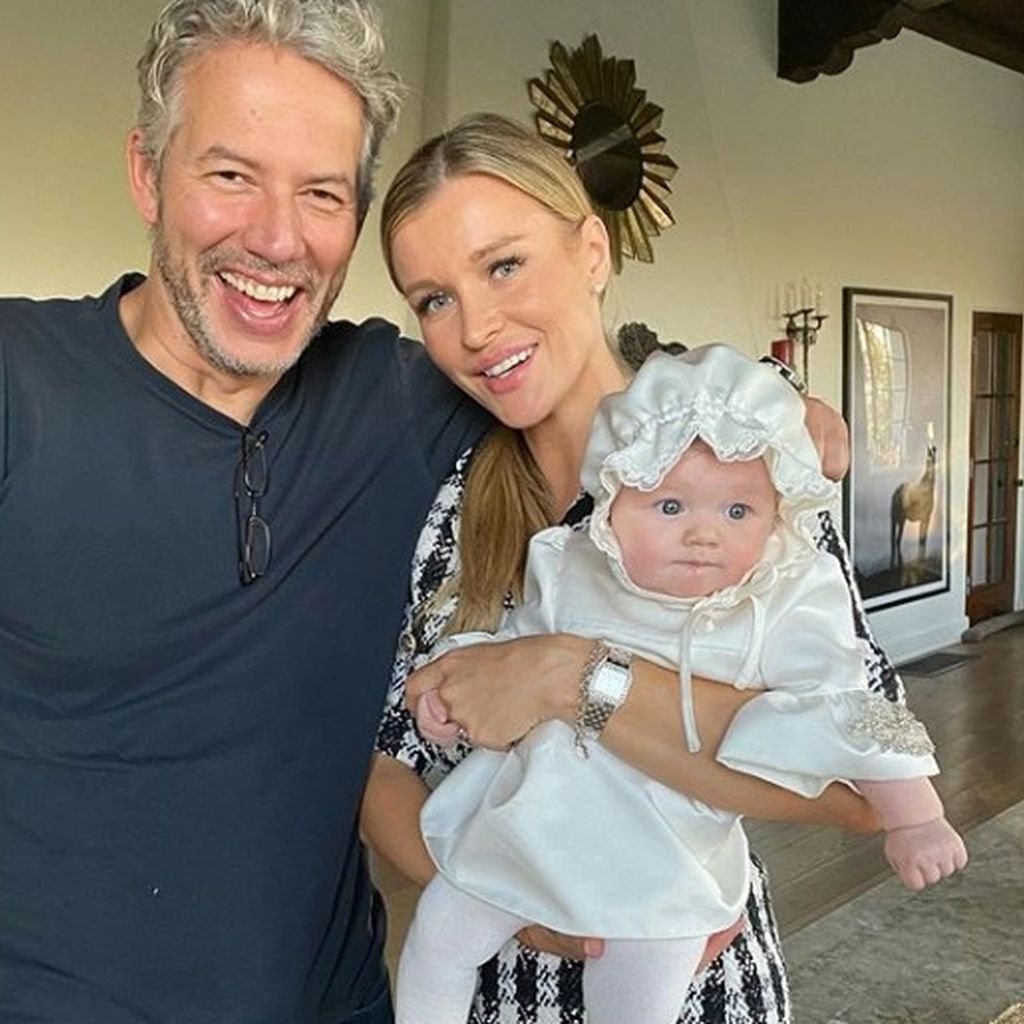 Douglas Nunes und Joanna Krupa mit ihrer Tochter