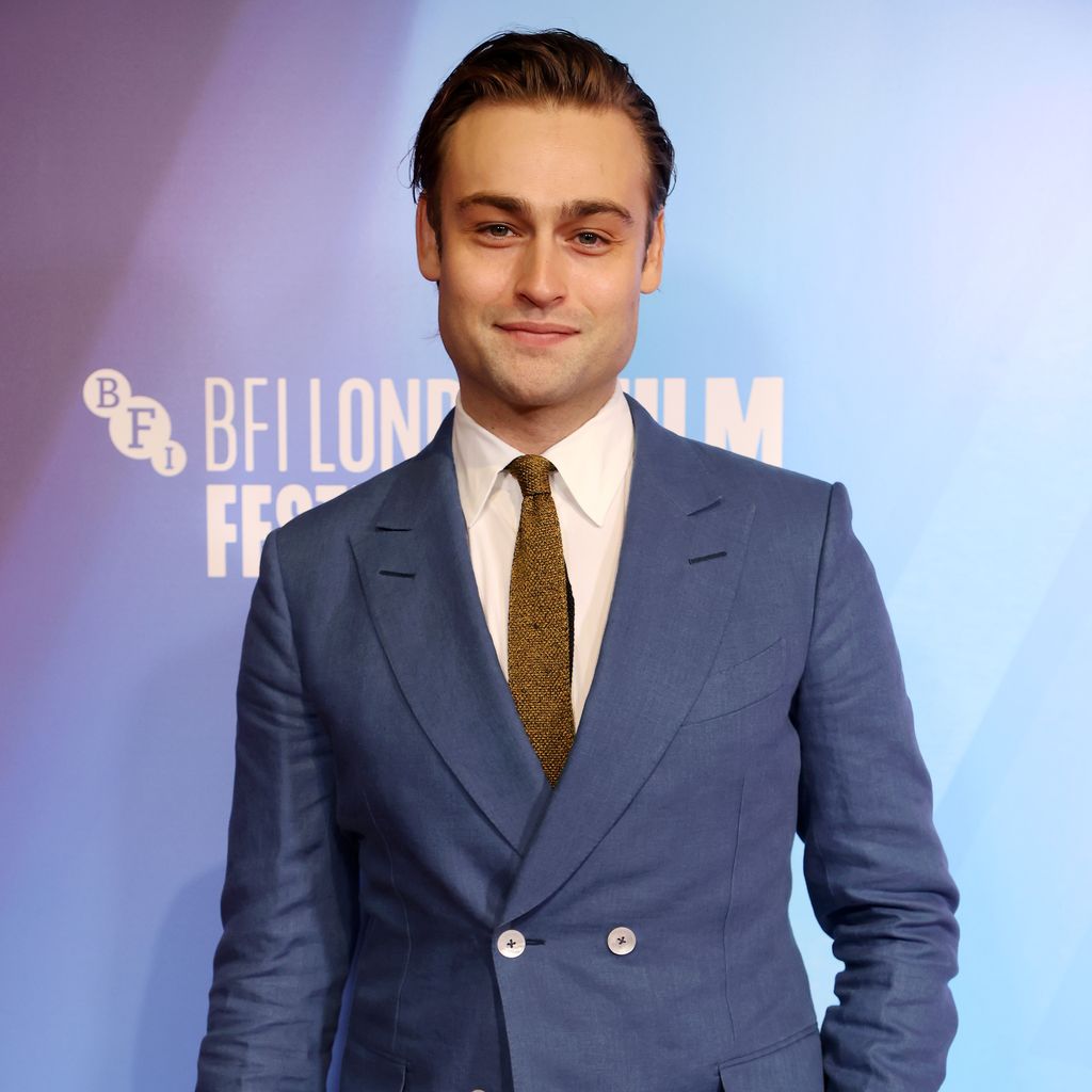 Douglas Booth, 2023