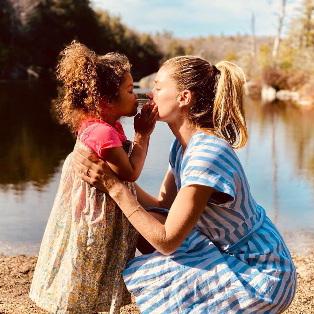 Doutzen Kroes mit ihrer Tochter Myllena, Juli 2019
