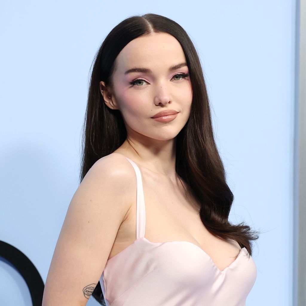 Dove Cameron bei der Premiere der Serie "56 Days" im Hammer Museum in Los Angeles