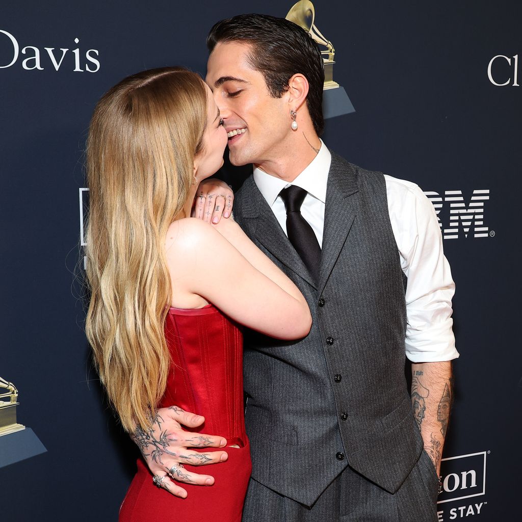 Dove Cameron und Damiano David bei der Pre-Grammy Gala 2024